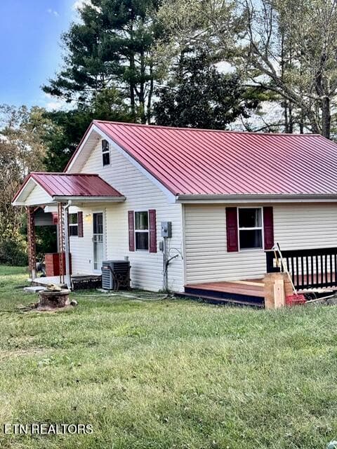 IMG_3463 - 1511 Giles Hollow Rd, Rose Hill, VA 24281, Rose Hill