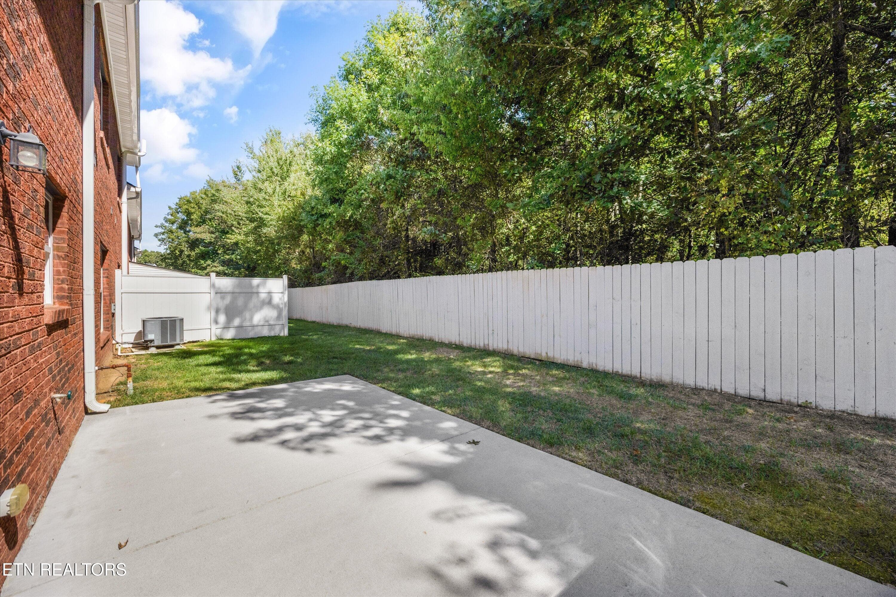 Private Back Patio - 6250 Patel Way, Knoxville, TN 37909, Knoxville