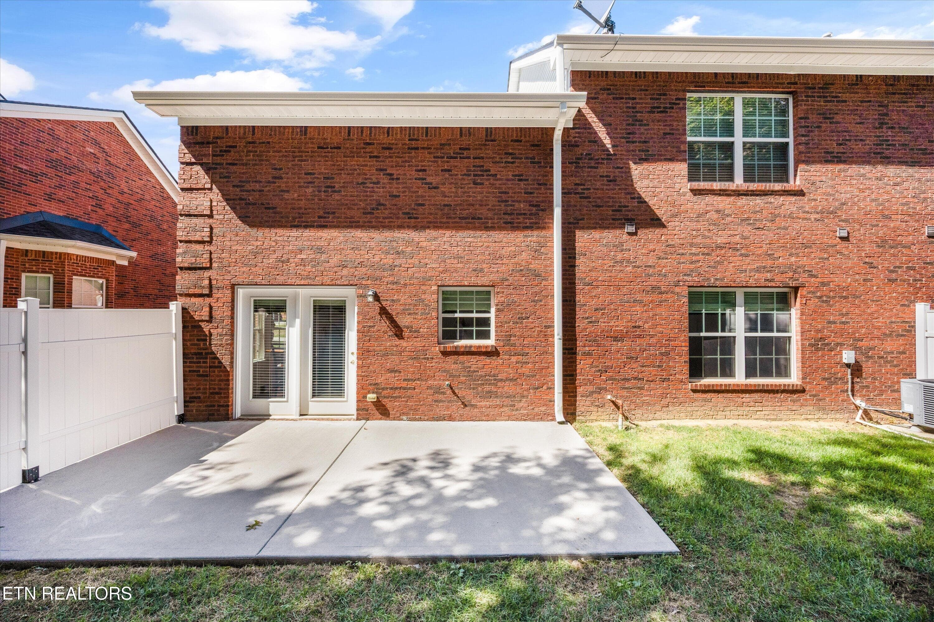 Condo with a Townhome Style Vibe - 6250 Patel Way, Knoxville, TN 37909, Knoxville