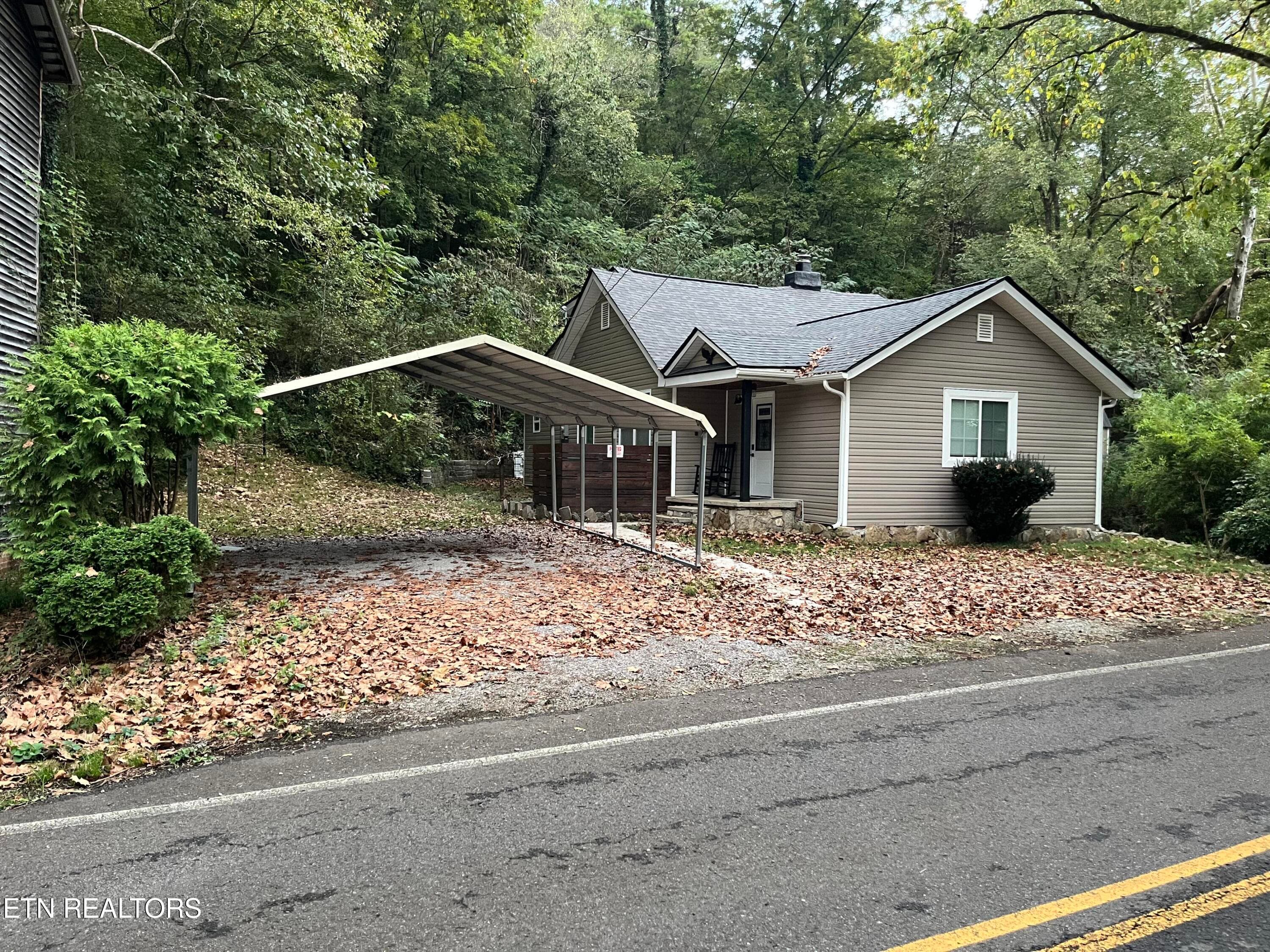 01_beyc6ab684a234714 - 8922 Pedigo Road Rd, Powell, TN 37849