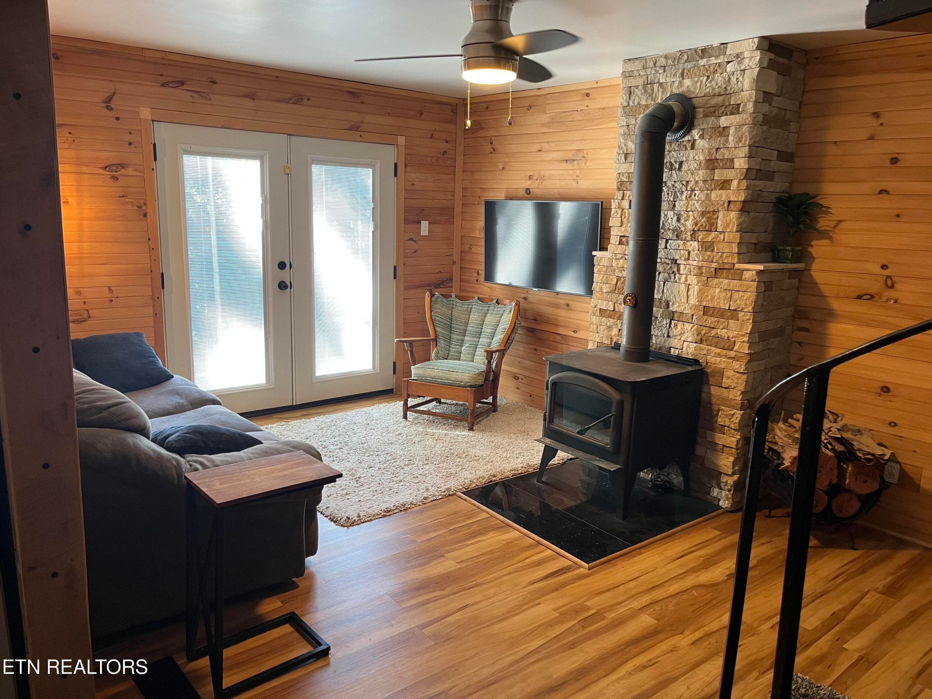09_beyc6ab6844e4bb33 - 8922 Pedigo Road Rd, Powell, TN 37849