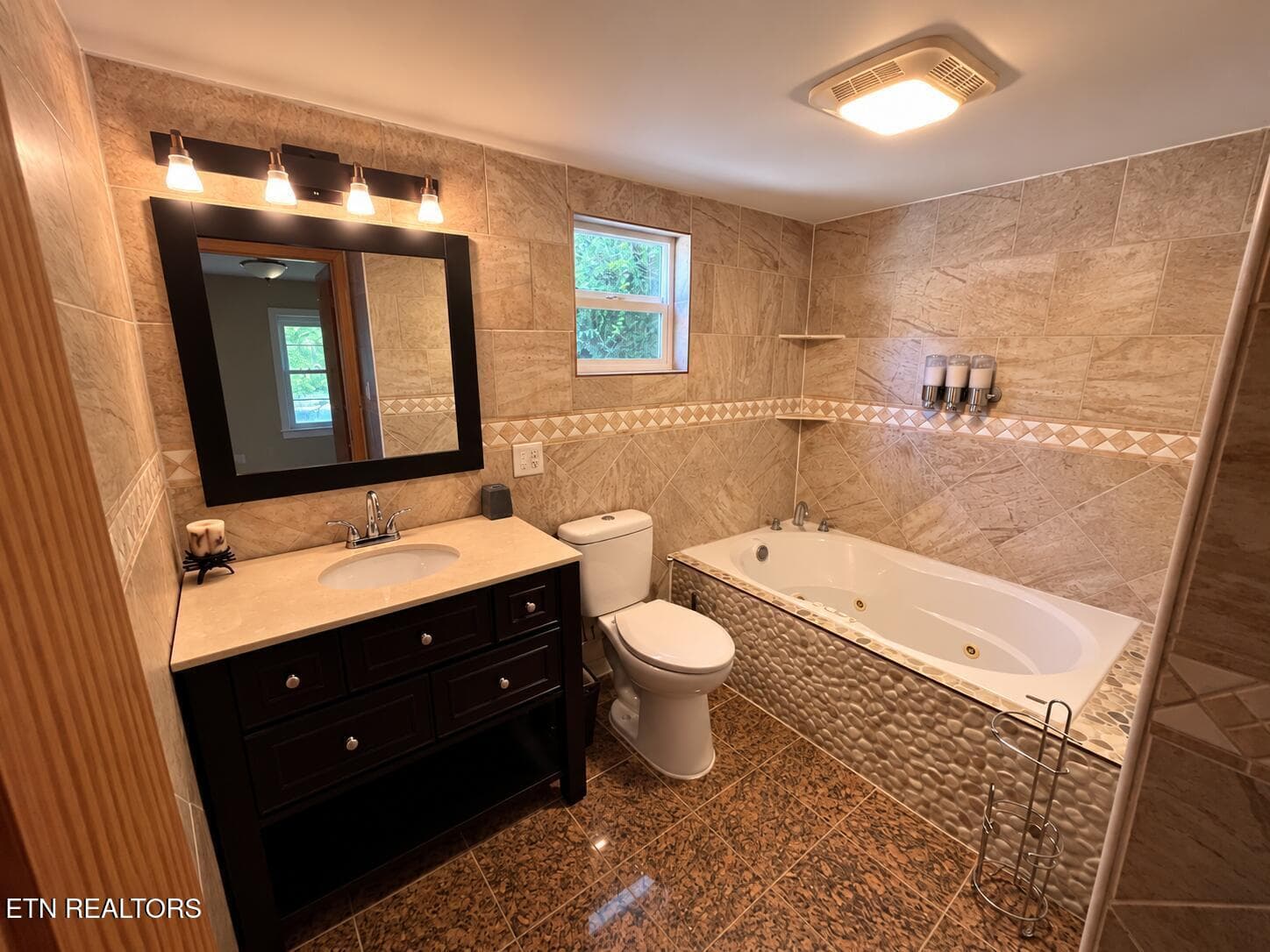 18_beyc6ab68444cfc71 - 8922 Pedigo Road Rd, Powell, TN 37849