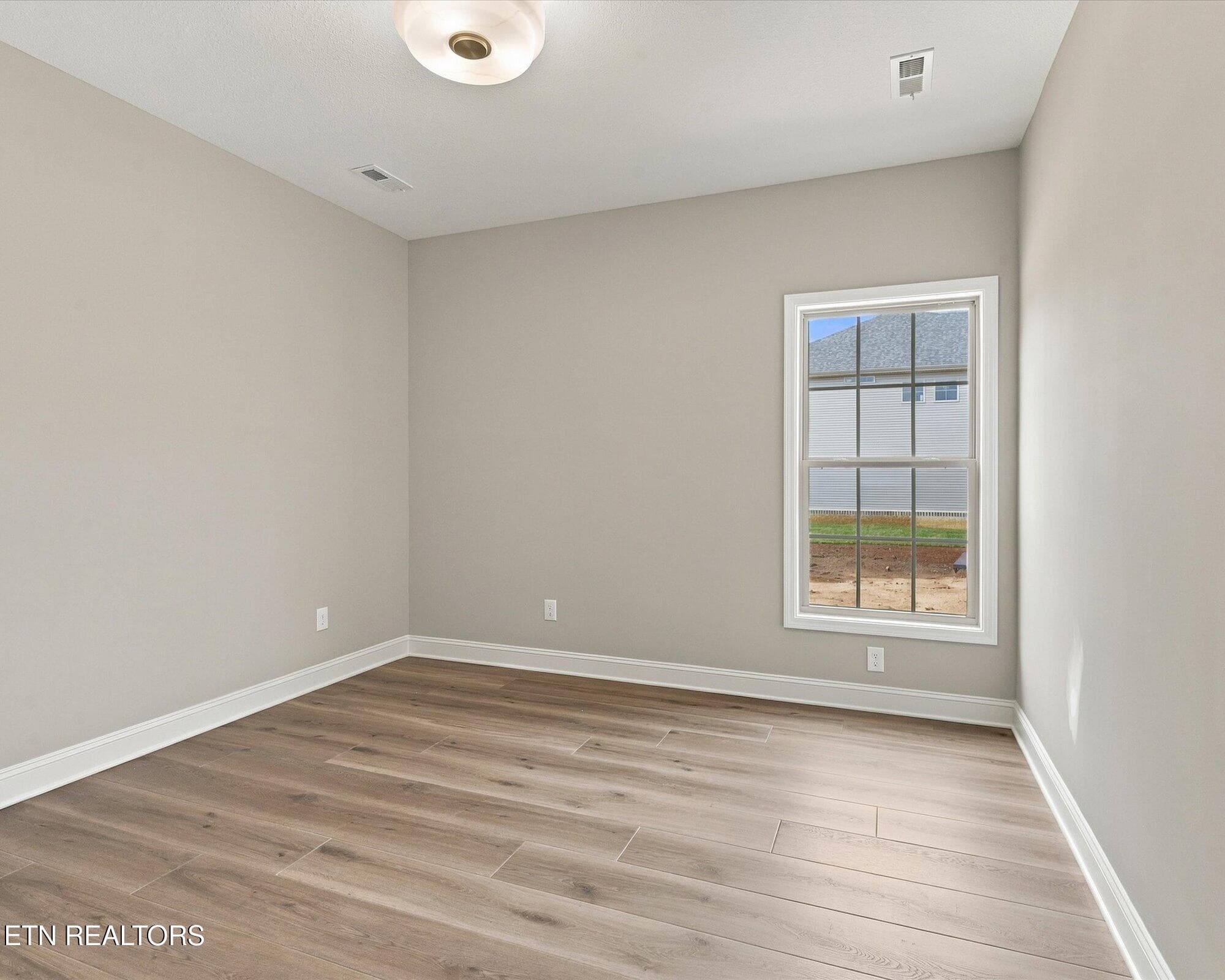 BR 4 Upstairs - 1828 Hickory Reserve Rd, Knoxville, TN 37932