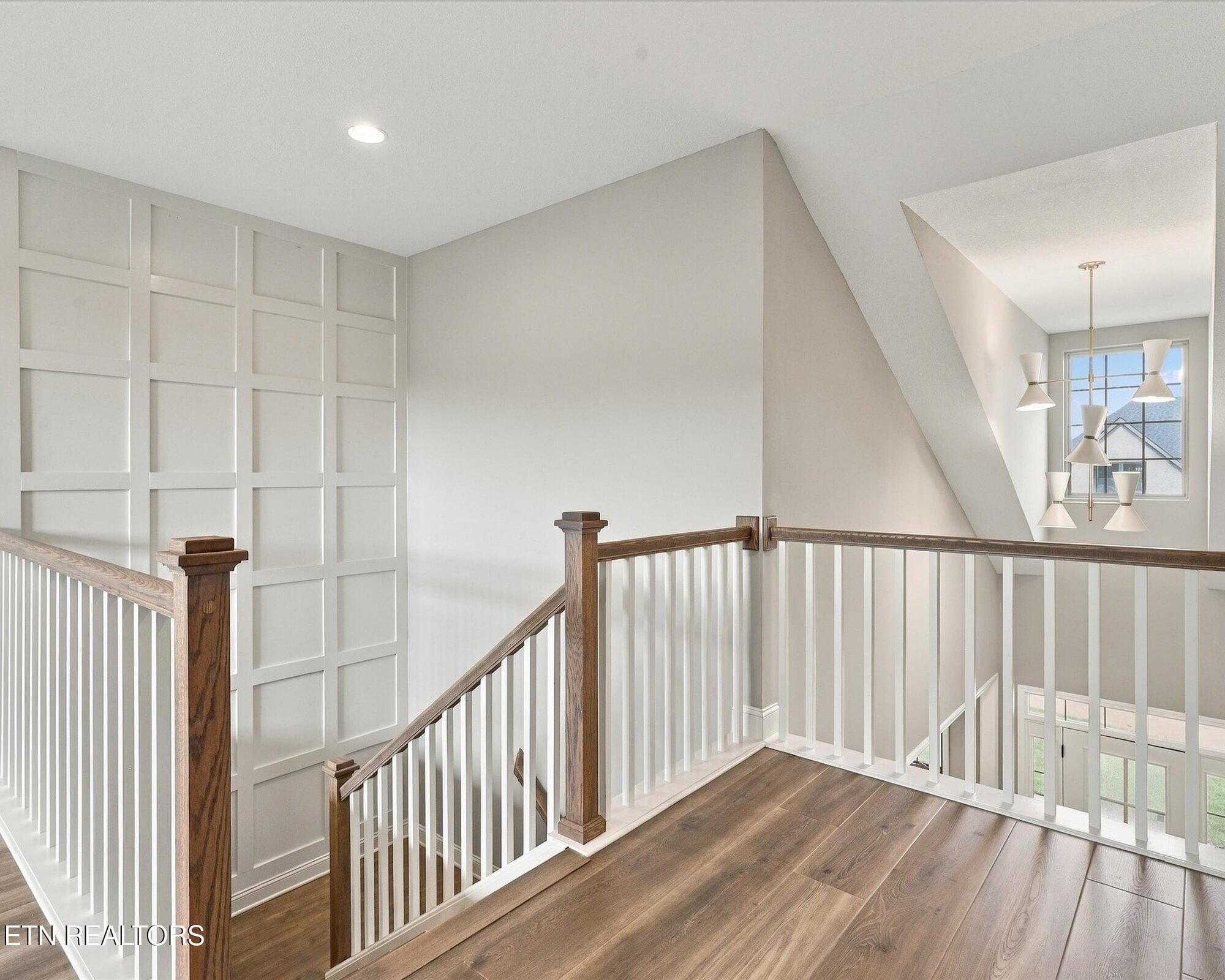 Balcony & Stairwell - 1828 Hickory Reserve Rd, Knoxville, TN 37932