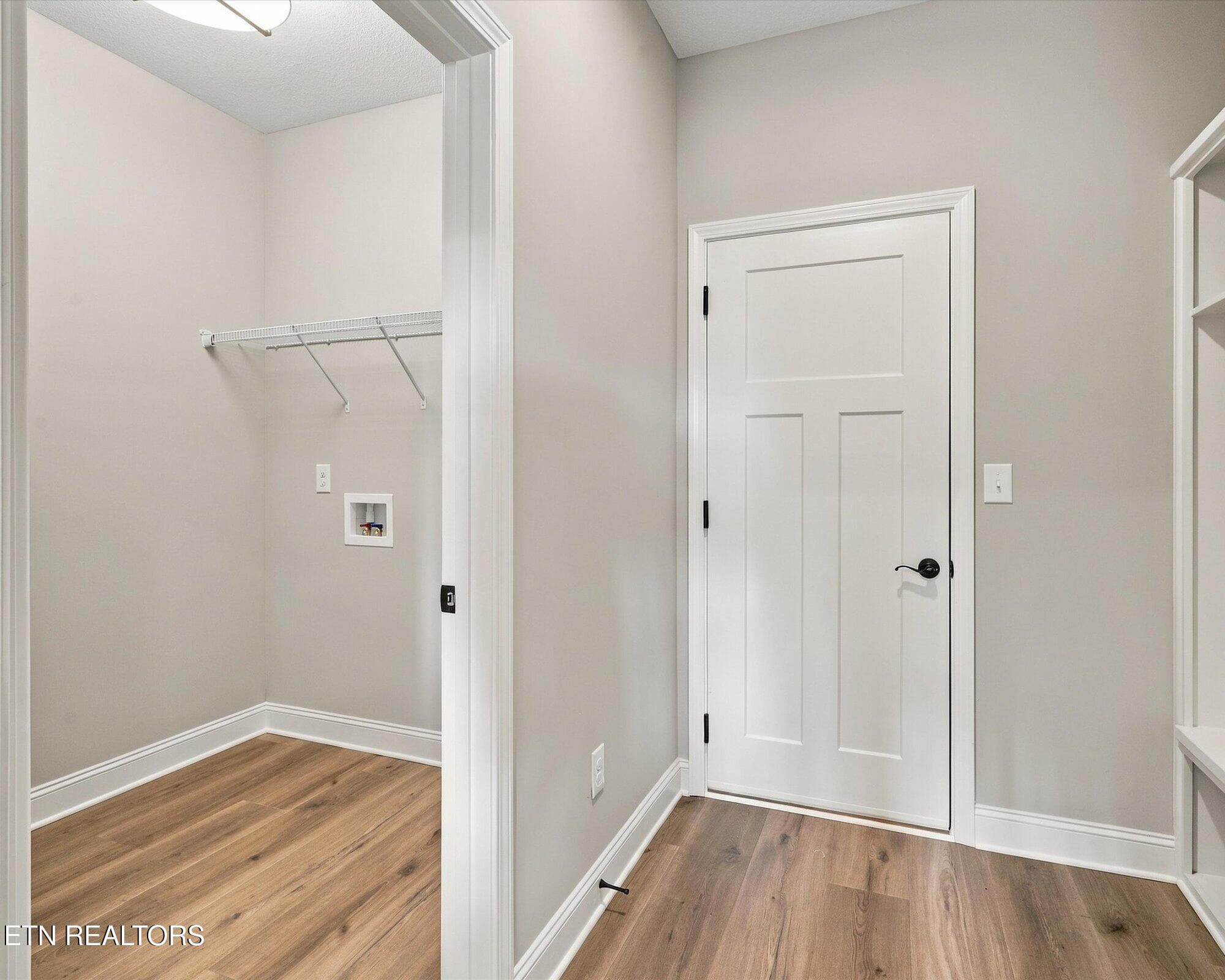 Garage entry - 1828 Hickory Reserve Rd, Knoxville, TN 37932