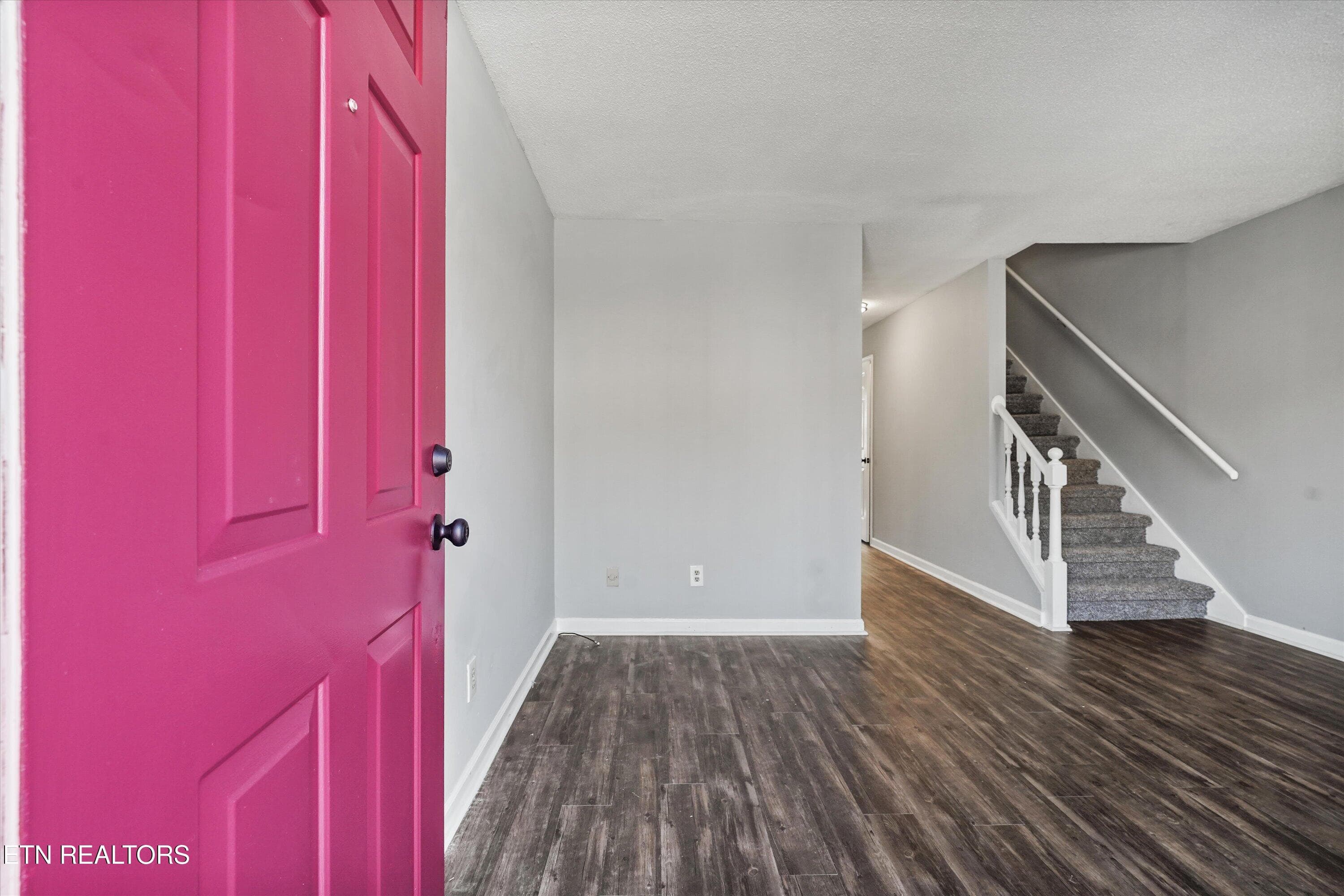 06-942 Piney Grove Church Rd Apt C01 - 942 Piney Grove Church Rd C-4, Knoxville, TN 37909, Knoxville
