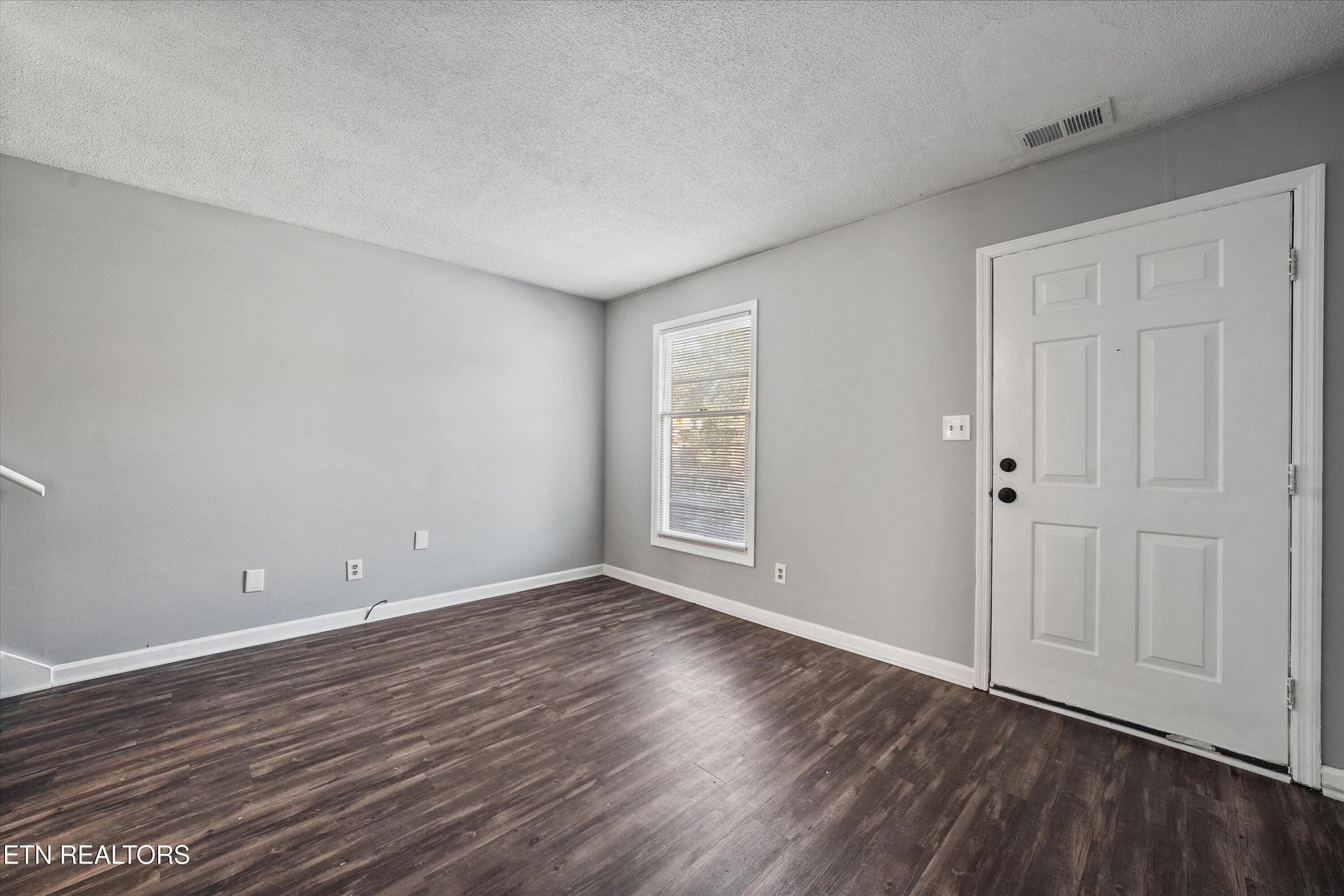 09-942 Piney Grove Church Rd Apt C04 - 942 Piney Grove Church Rd C-4, Knoxville, TN 37909, Knoxville