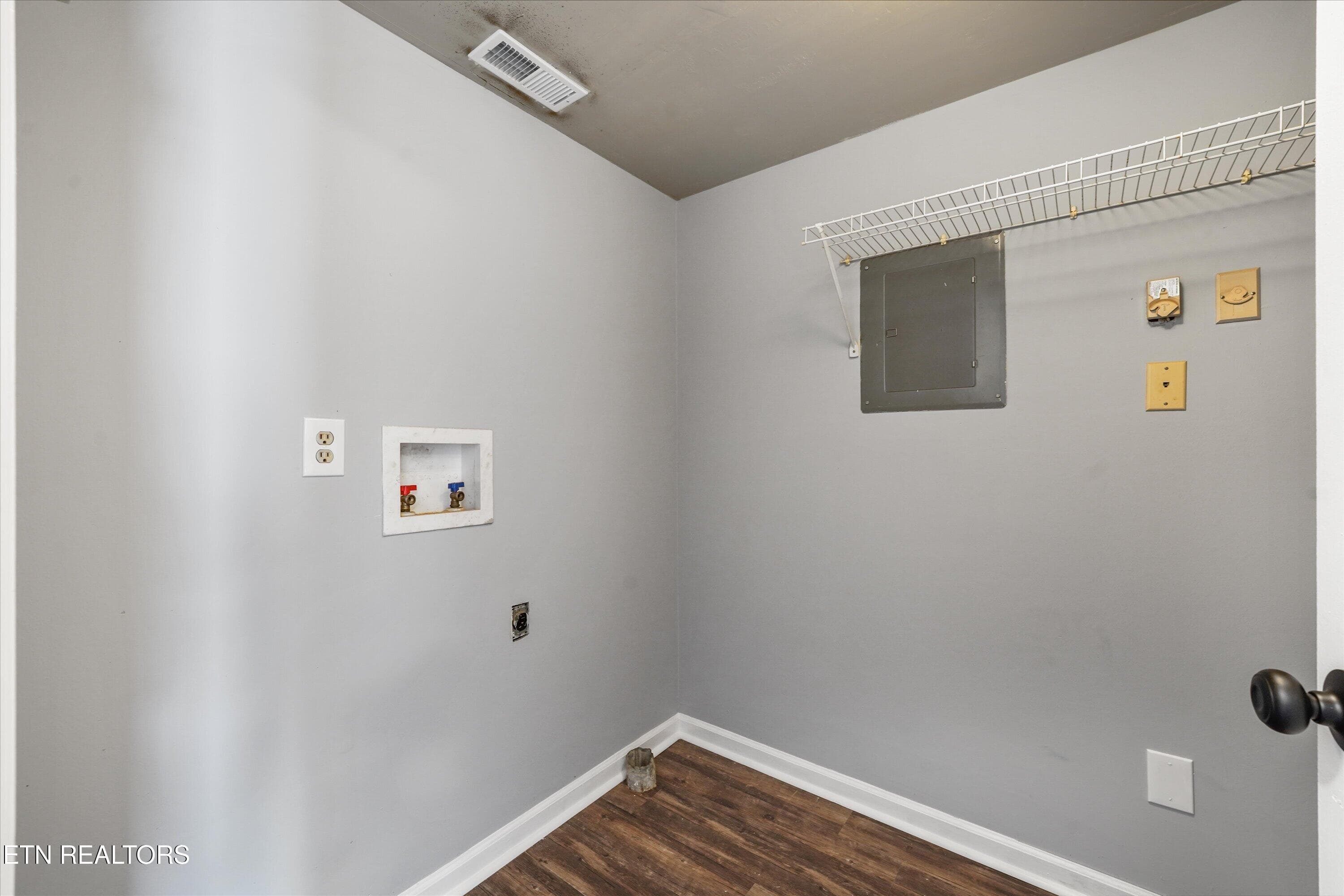 12-942 Piney Grove Church Rd Apt C07 - 942 Piney Grove Church Rd C-4, Knoxville, TN 37909, Knoxville