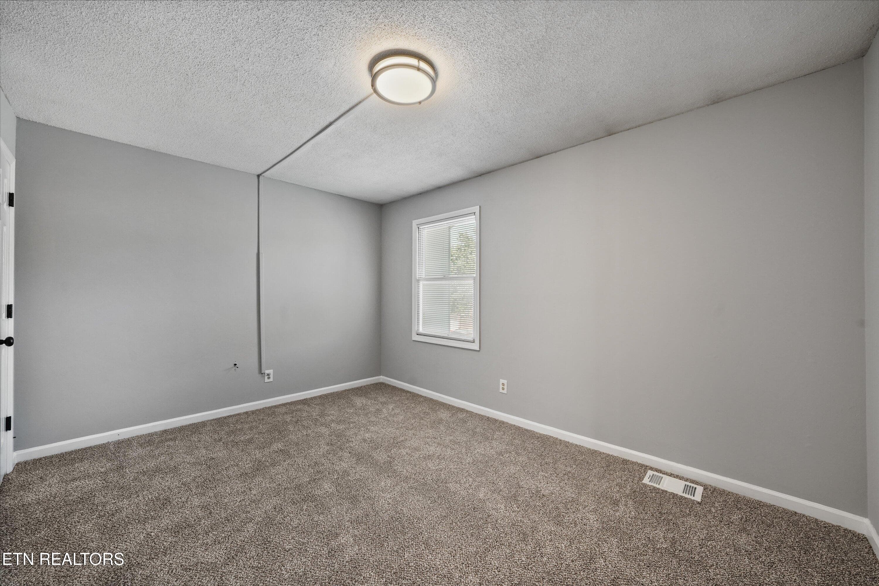 23-942 Piney Grove Church Rd Apt C18 - 942 Piney Grove Church Rd C-4, Knoxville, TN 37909, Knoxville