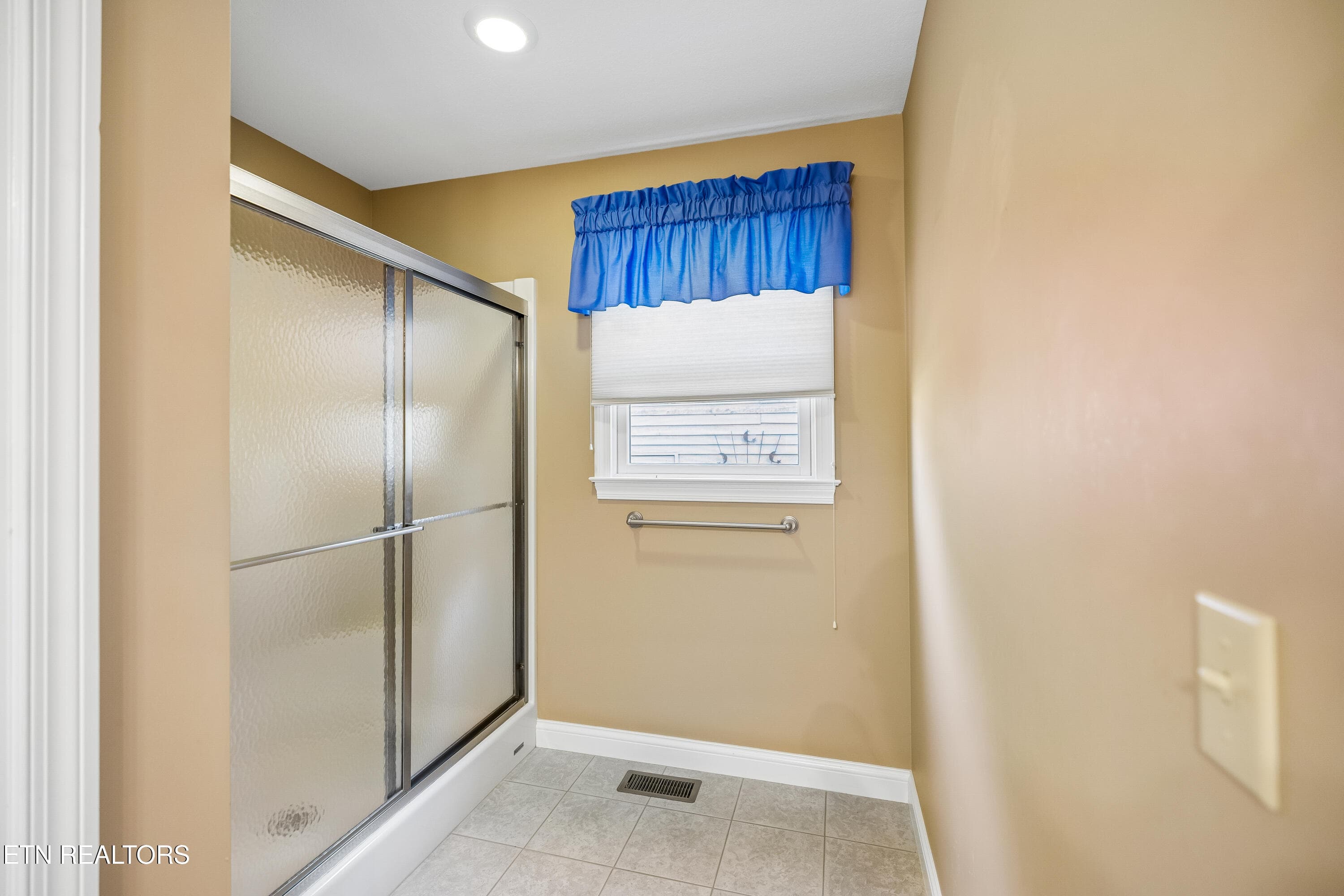 30-159 Greenwood Rd - (39) - 159 Greenwood Rd, Crossville, TN 38558, Crossville