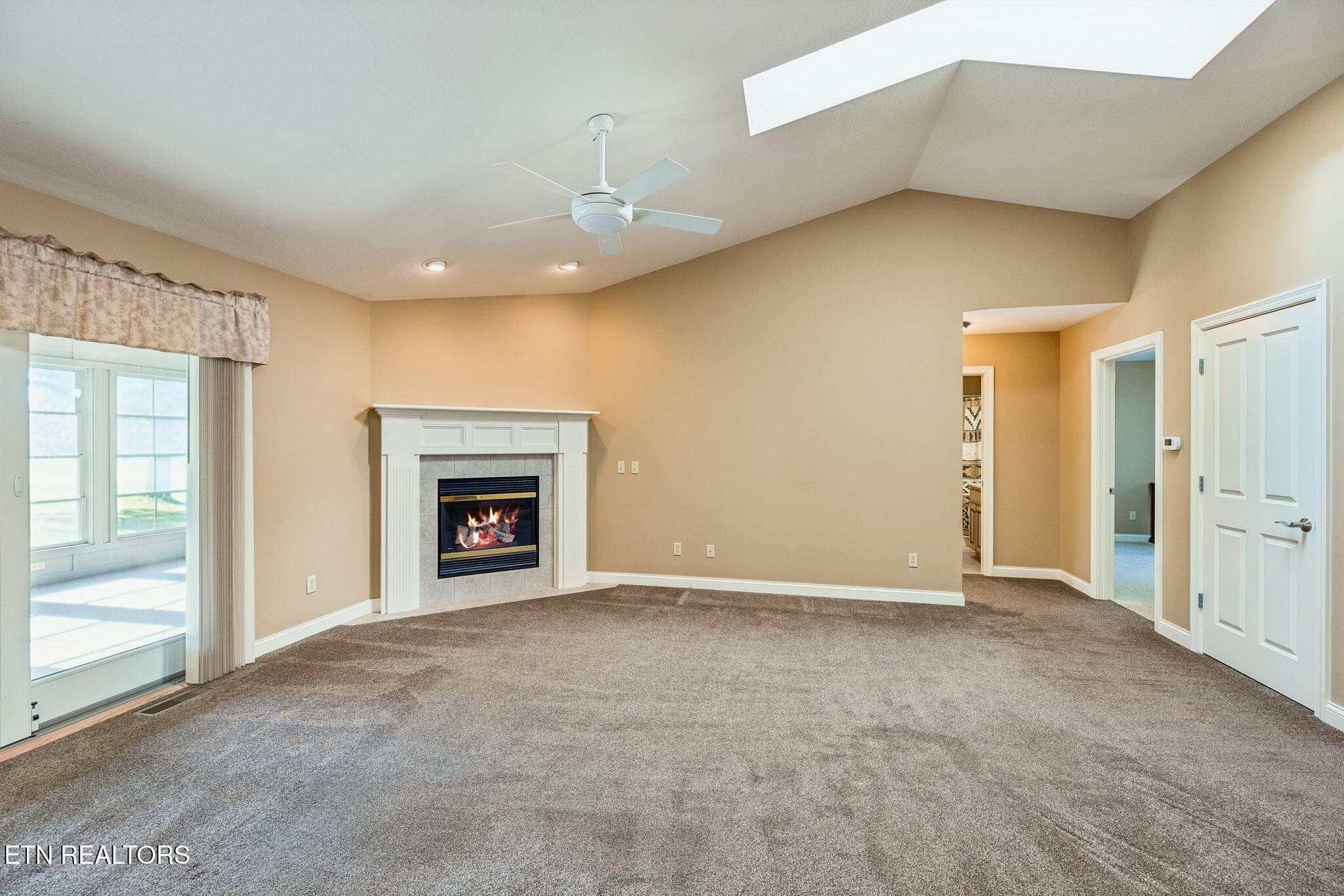 16-159 Greenwood Rd - (25) - 159 Greenwood Rd, Crossville, TN 38558, Crossville