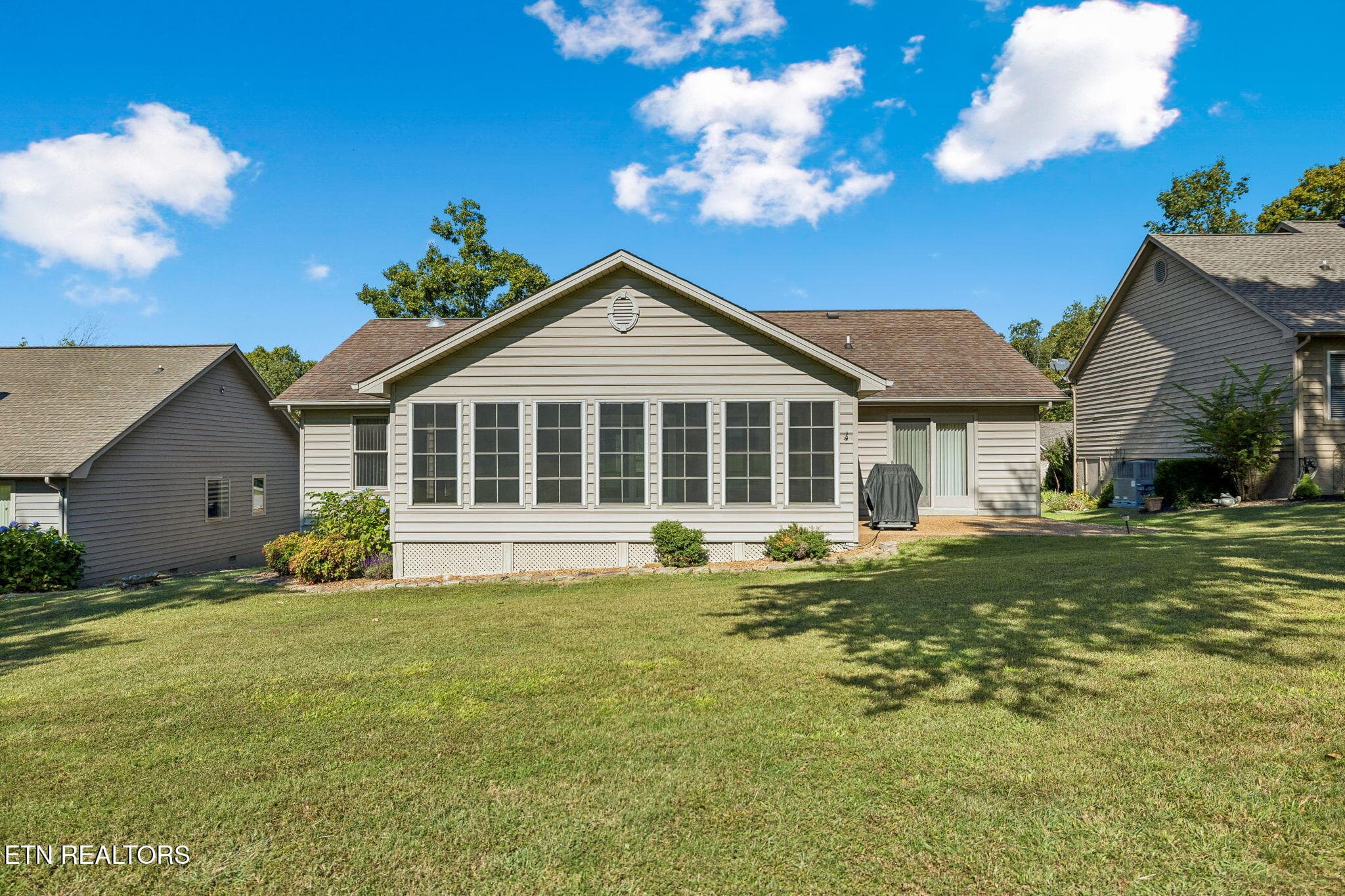 49-159 Greenwood Rd - (12) - 159 Greenwood Rd, Crossville, TN 38558, Crossville