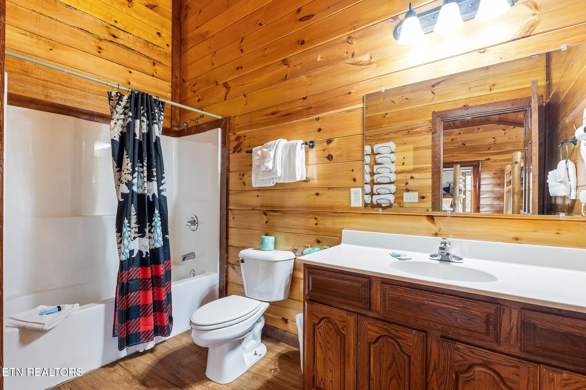 41-web-or-mls-220-amet-way - 220 Amet Way, Cosby, TN 37722, Cosby