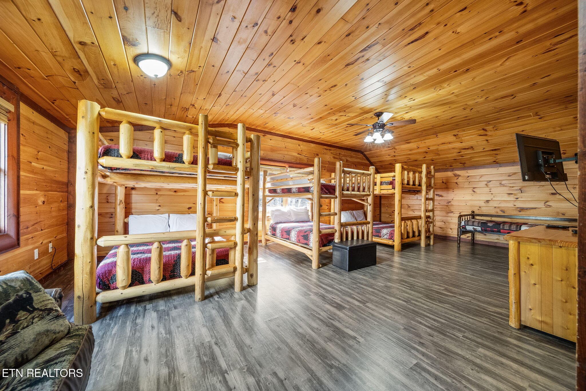 41-web-or-mls-224-amet-way - 224 Amet Way, Cosby, TN 37722, Cosby