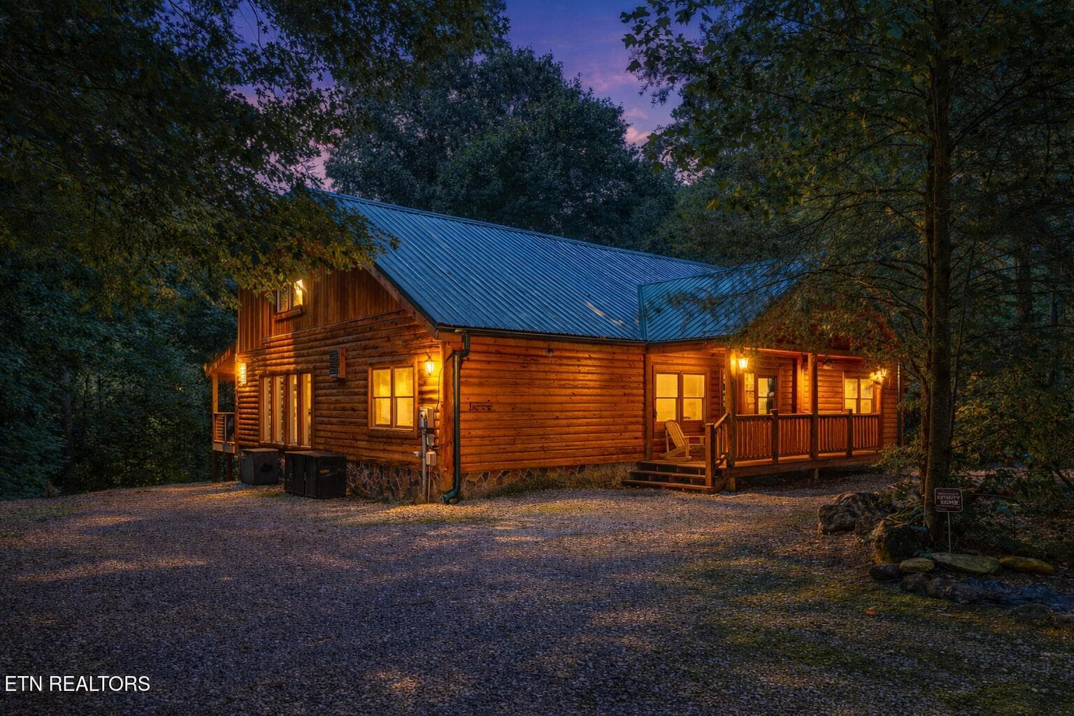225 Amet Way, Cosby, TN 37722