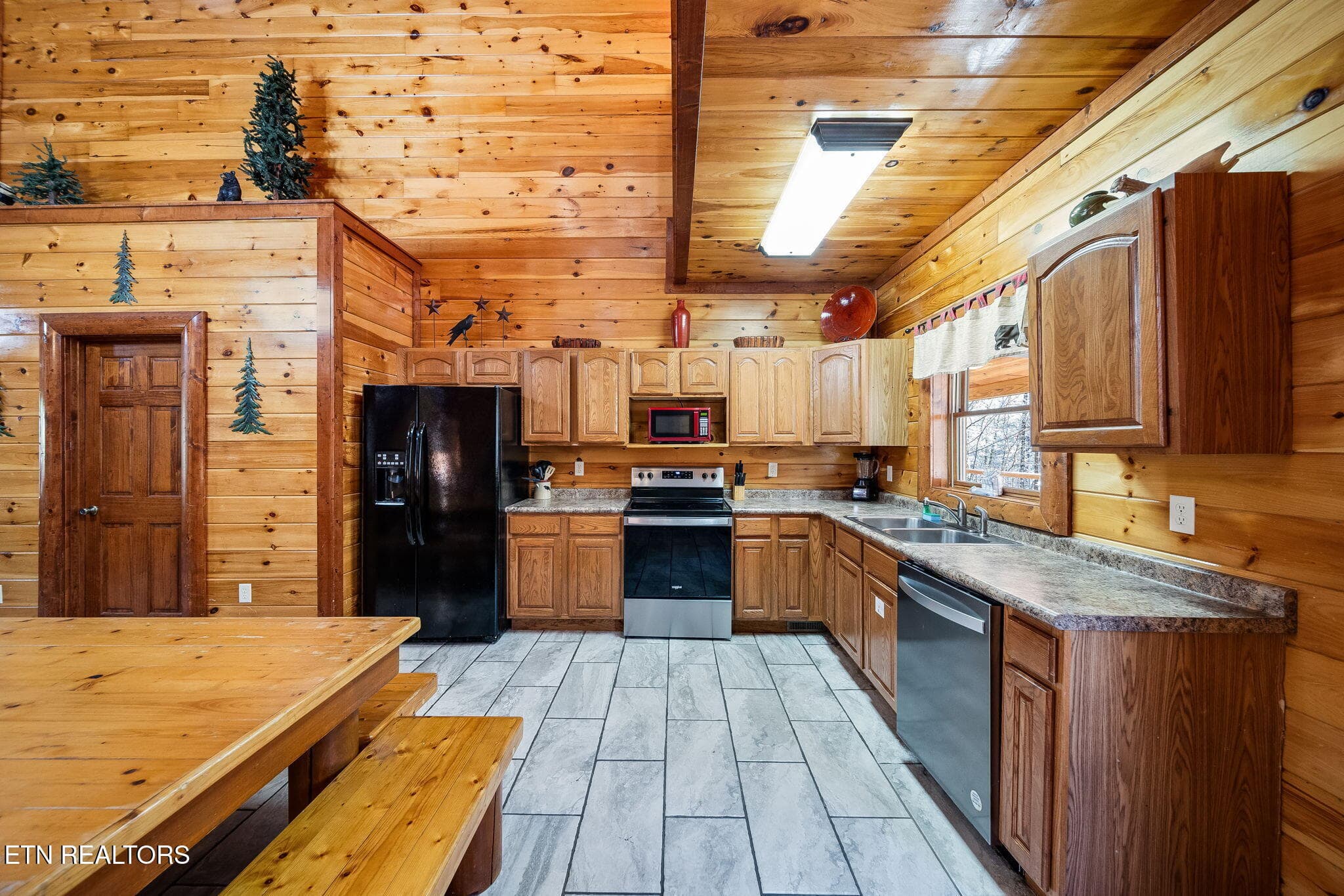 22-web-or-mls-225-amet-way - 225 Amet Way, Cosby, TN 37722, Cosby