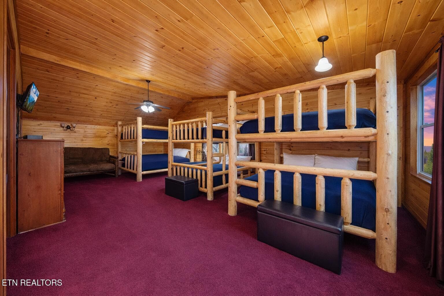 Bunk Room area 225 Amet Way Cosby Tn cab - 225 Amet Way, Cosby, TN 37722, Cosby