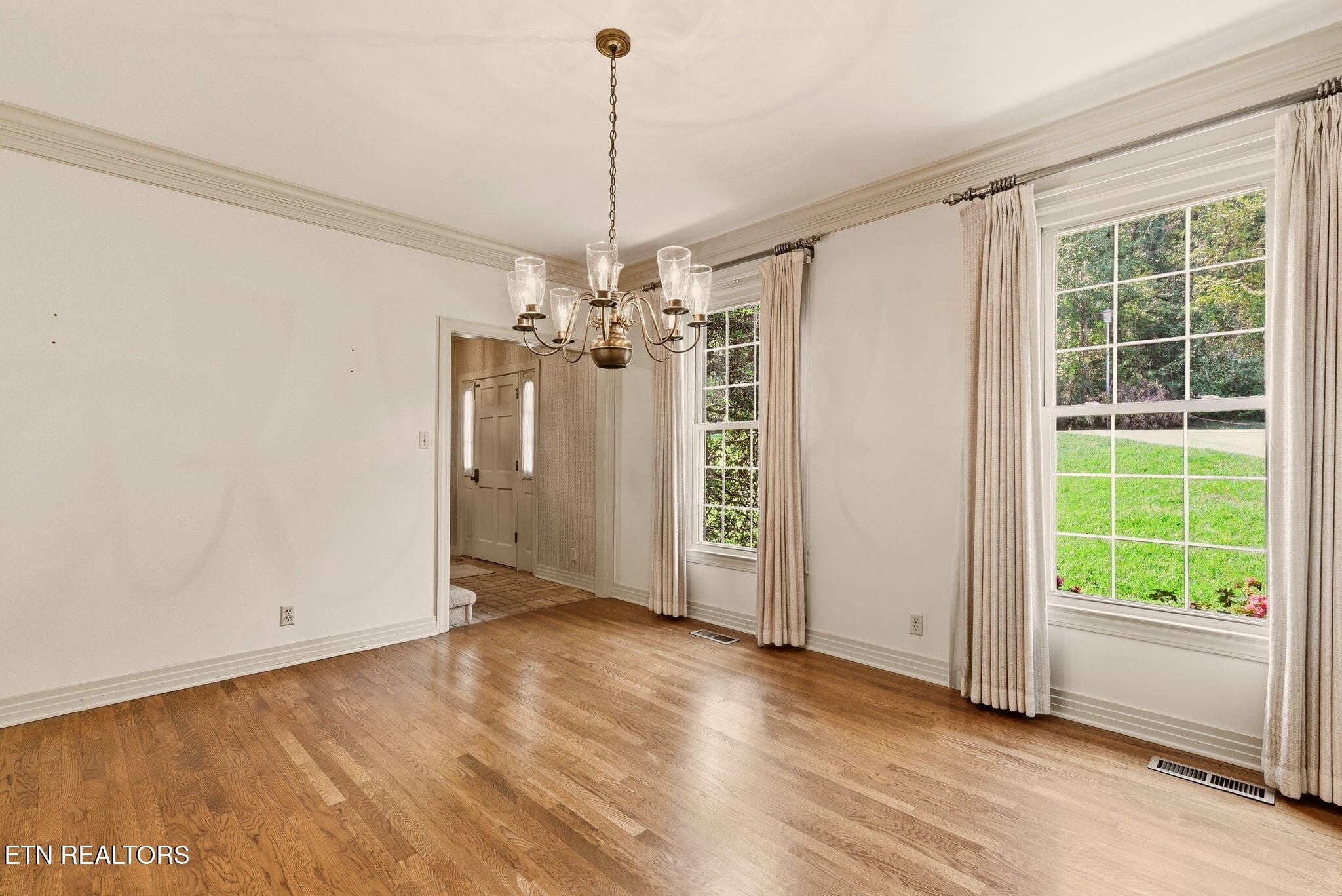 Formal dining room - 108 Amanda Place, Oak Ridge, TN 37830, Oak Ridge