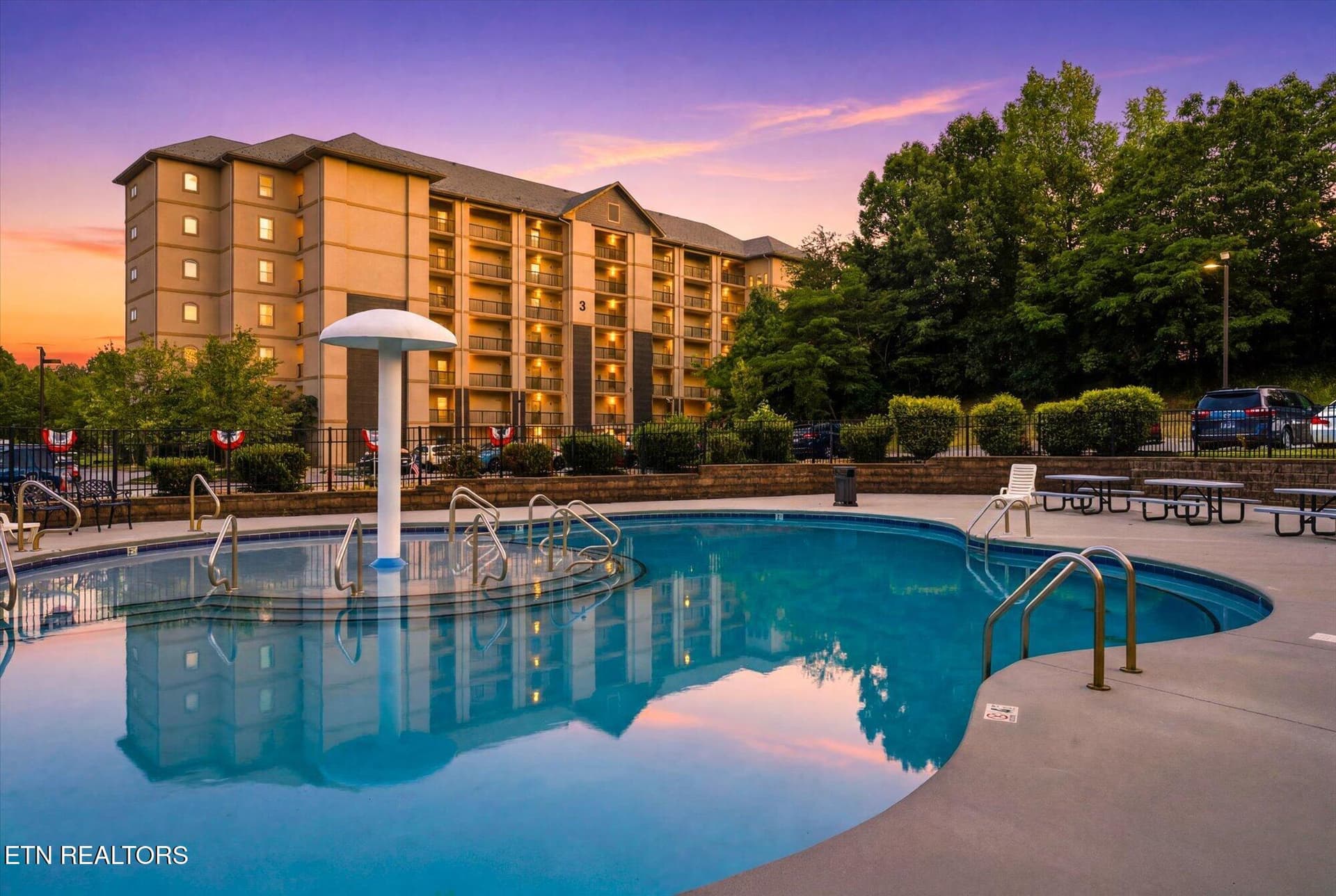 124 Plaza Drive UNIT 3105, Pigeon Forge, TN 37863