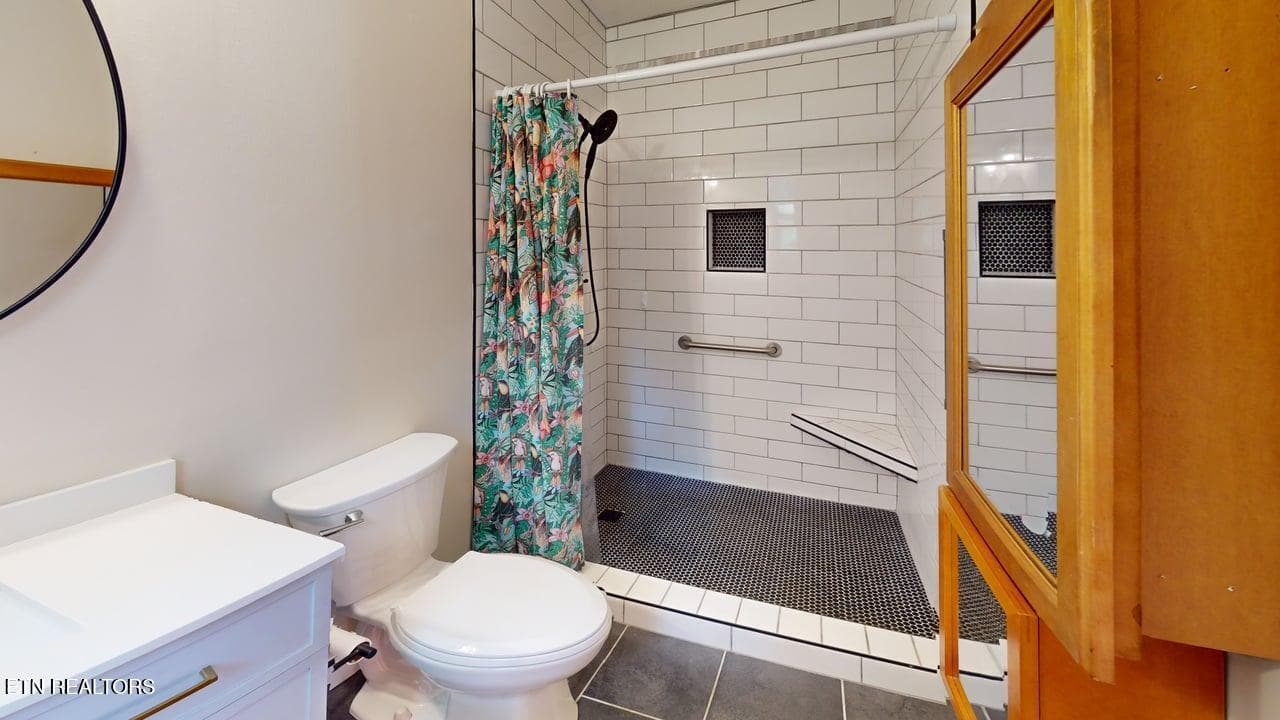 947-Mountain-Laurel-Rd-JV-Bathroom 1 - 947 Mountain Laurel Rd, Morristown, TN 37814, Morristown