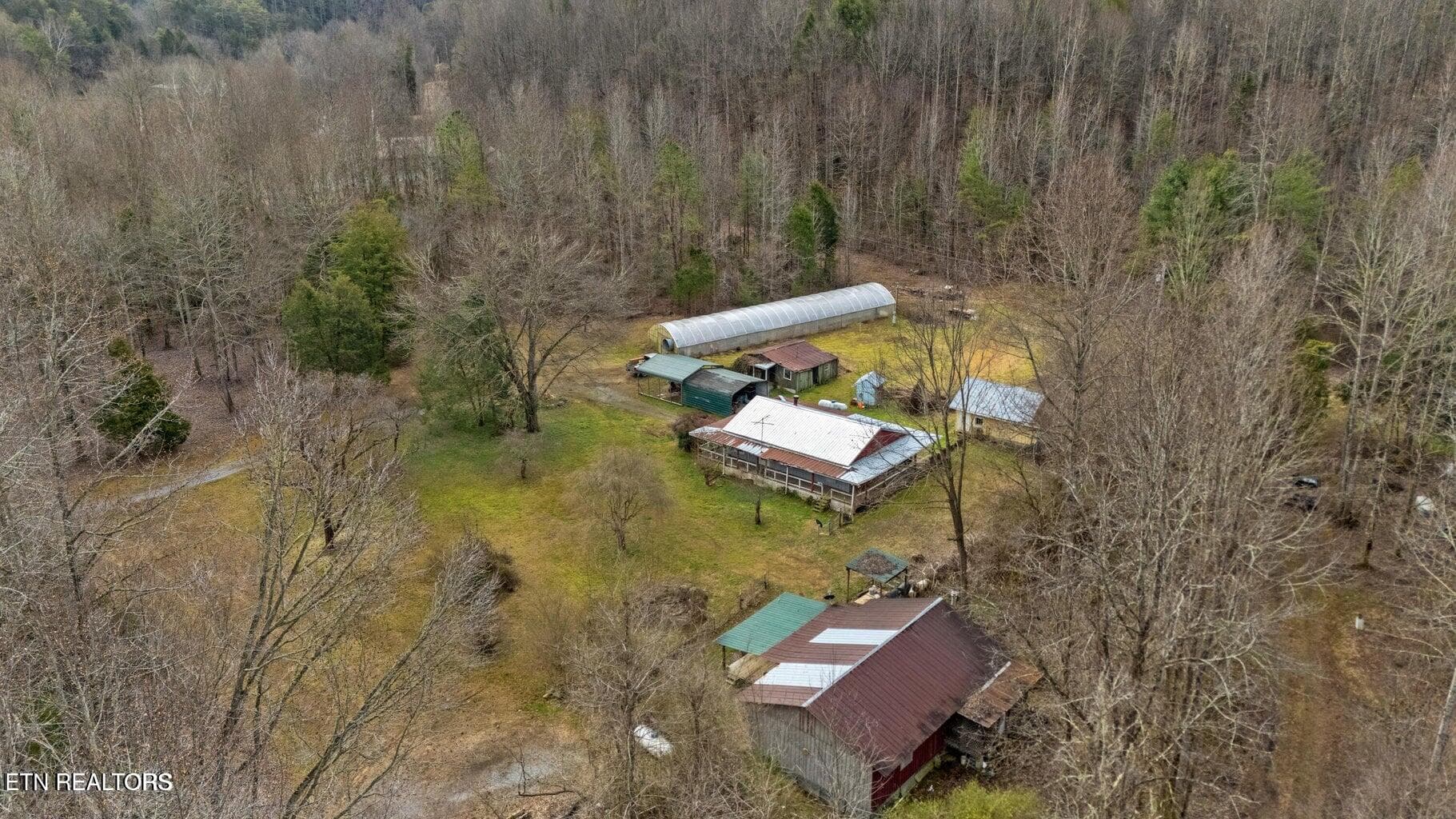Rocky Flats - 1223 Rocky Flats Rd, Cosby, TN 37722, Cosby