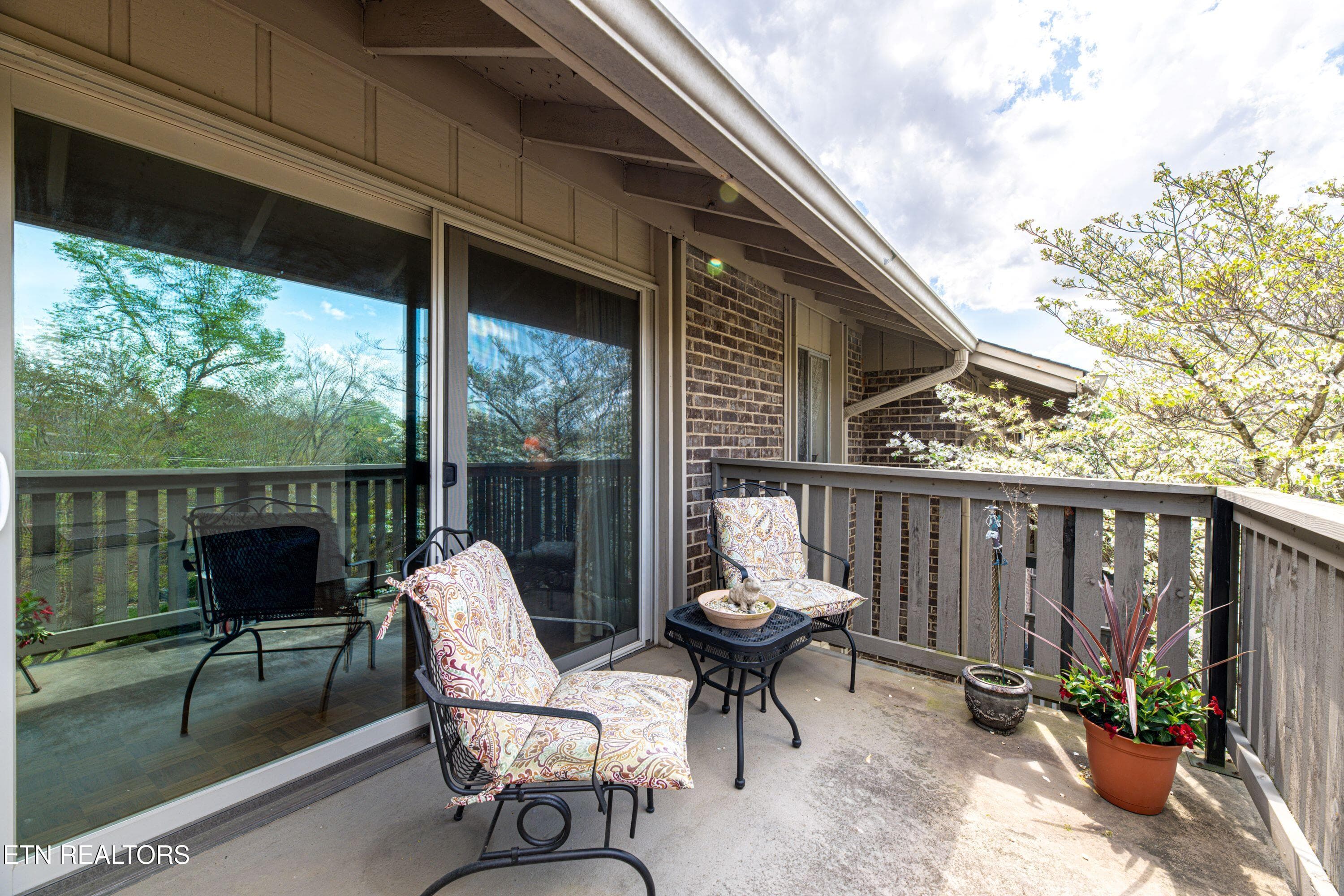 Patio - 3636 Taliluna Ave 618, Knoxville, TN 37919, Knoxville