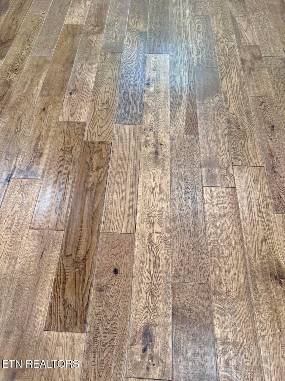 flooring detail - 8752 Gleason Drive, Knoxville, TN 37923, Knoxville
