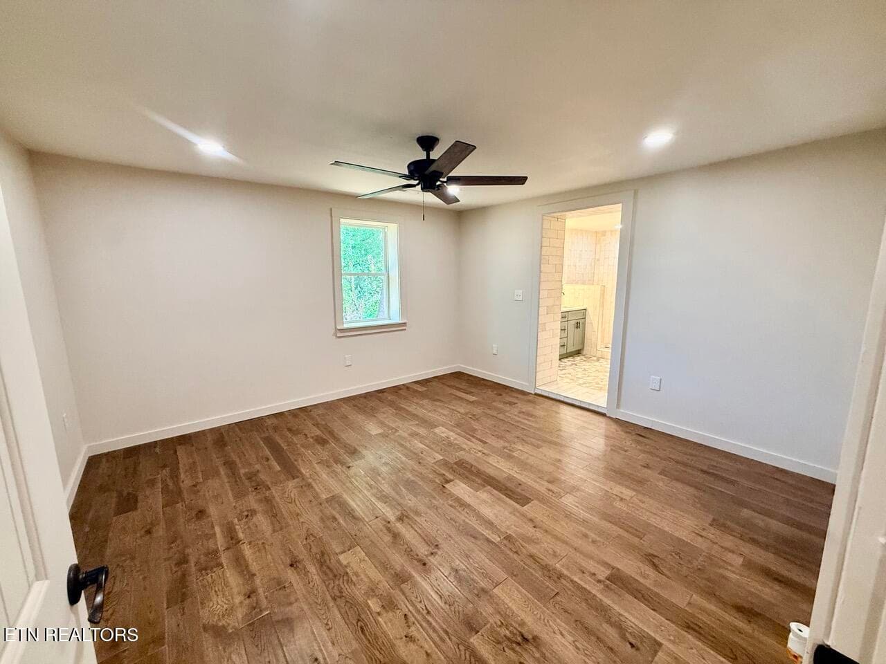 primary suite - 8752 Gleason Drive, Knoxville, TN 37923, Knoxville