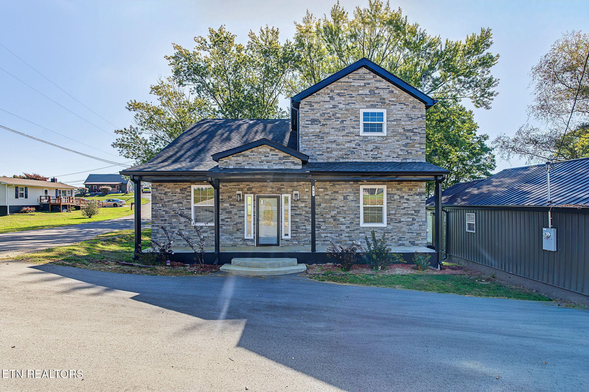 1 - 901 & 903 Kyle St, LaFollette, TN 37766