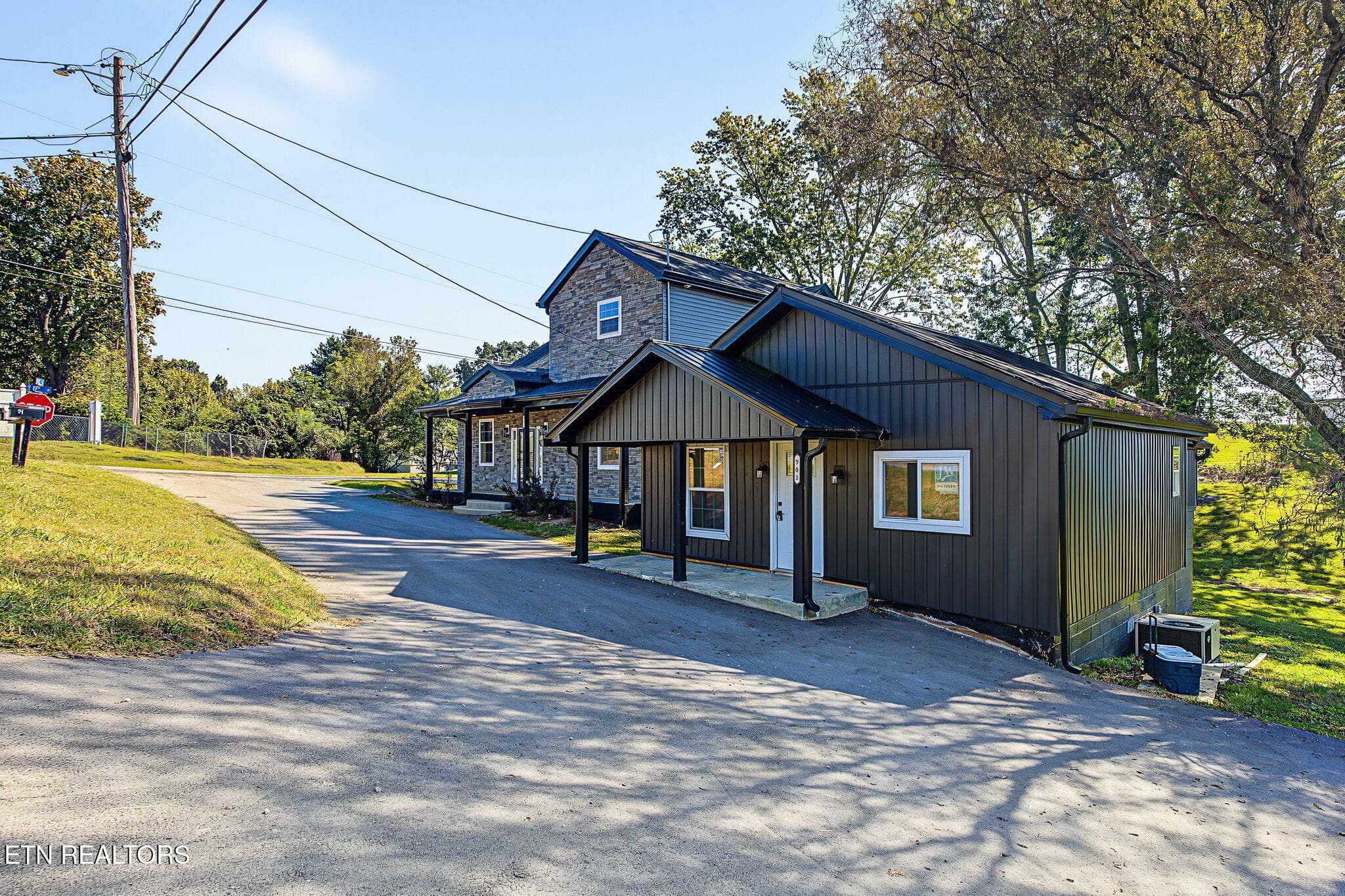 32 - 901 & 903 Kyle St, LaFollette, TN 37766