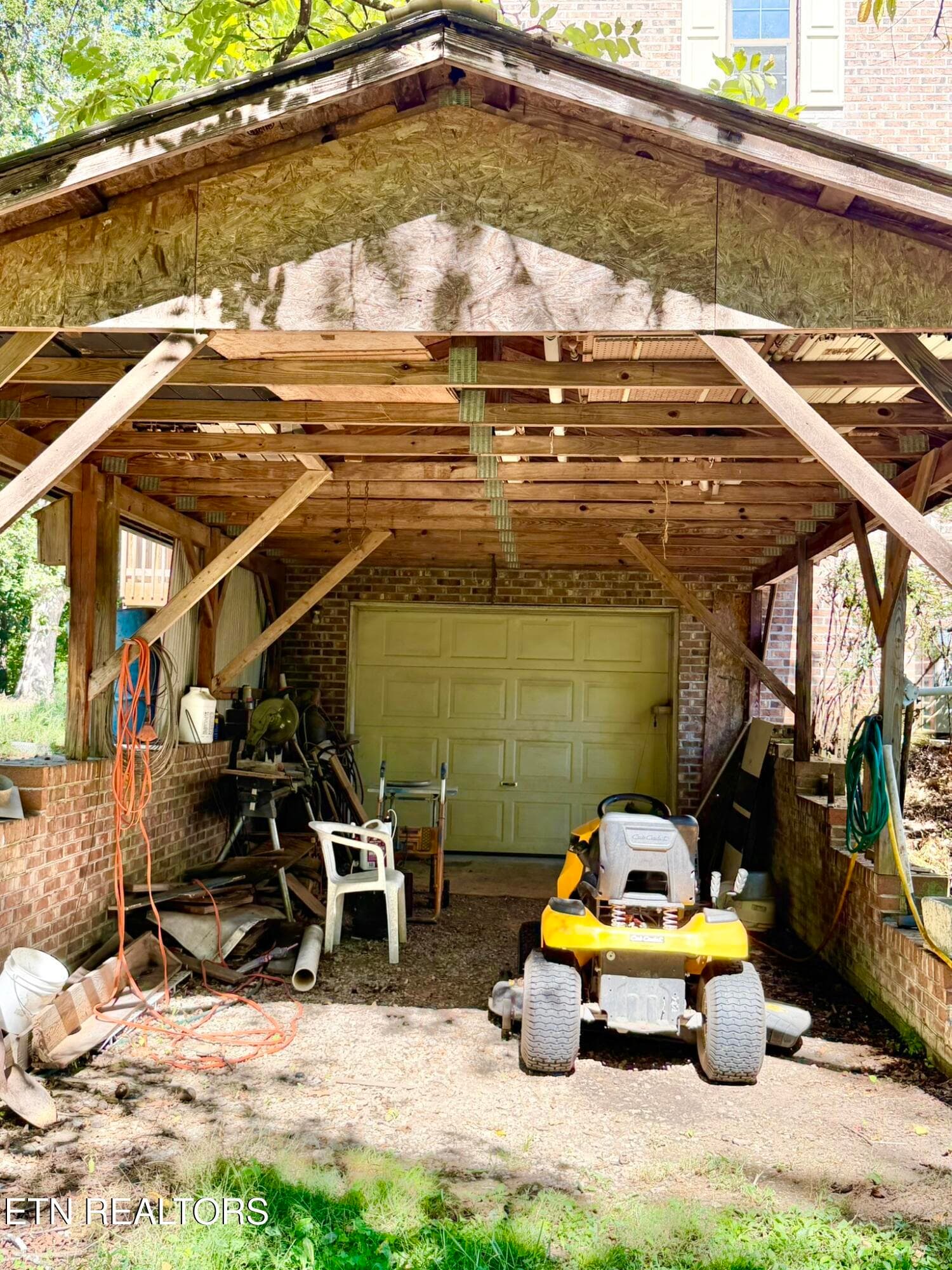 Tipton Myers 135 Side Carport 2 - 135 Tipton Myers Drive, Maryville, TN 37804, Maryville