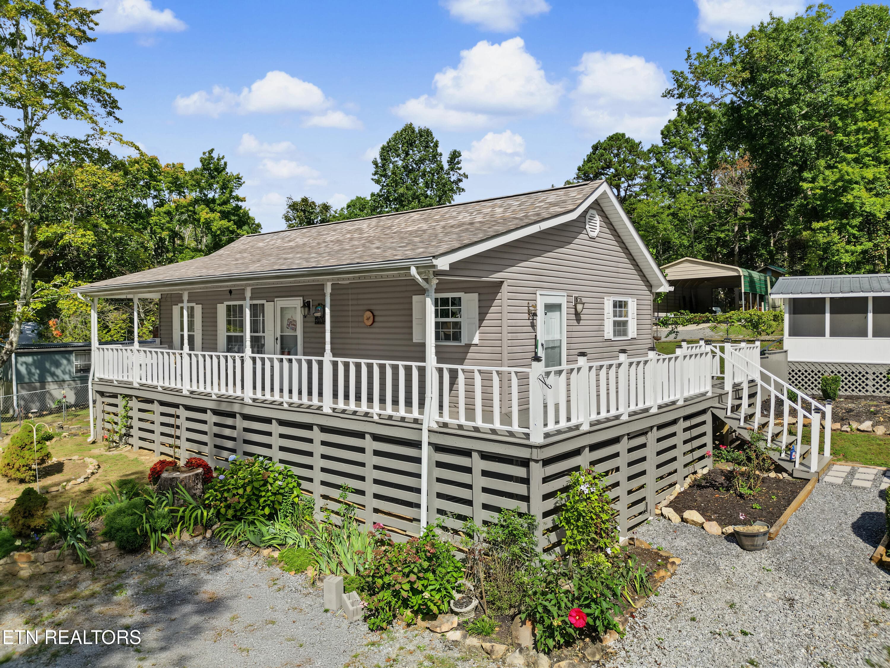 6060 S Circle - 6060 S Circle Drive, Tallassee, TN 37878, Tallassee