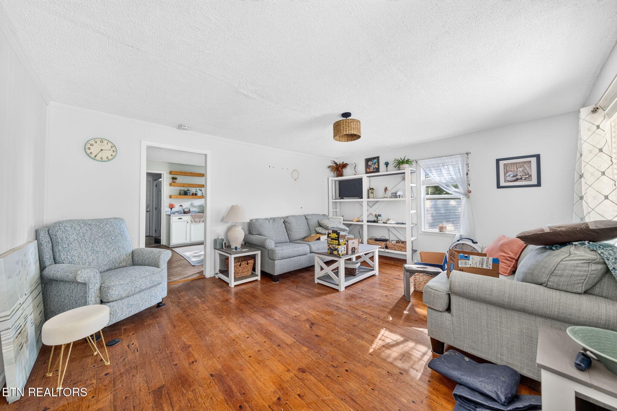 Living Room - 742 Highway 68, Crossville, TN 38555, Crossville