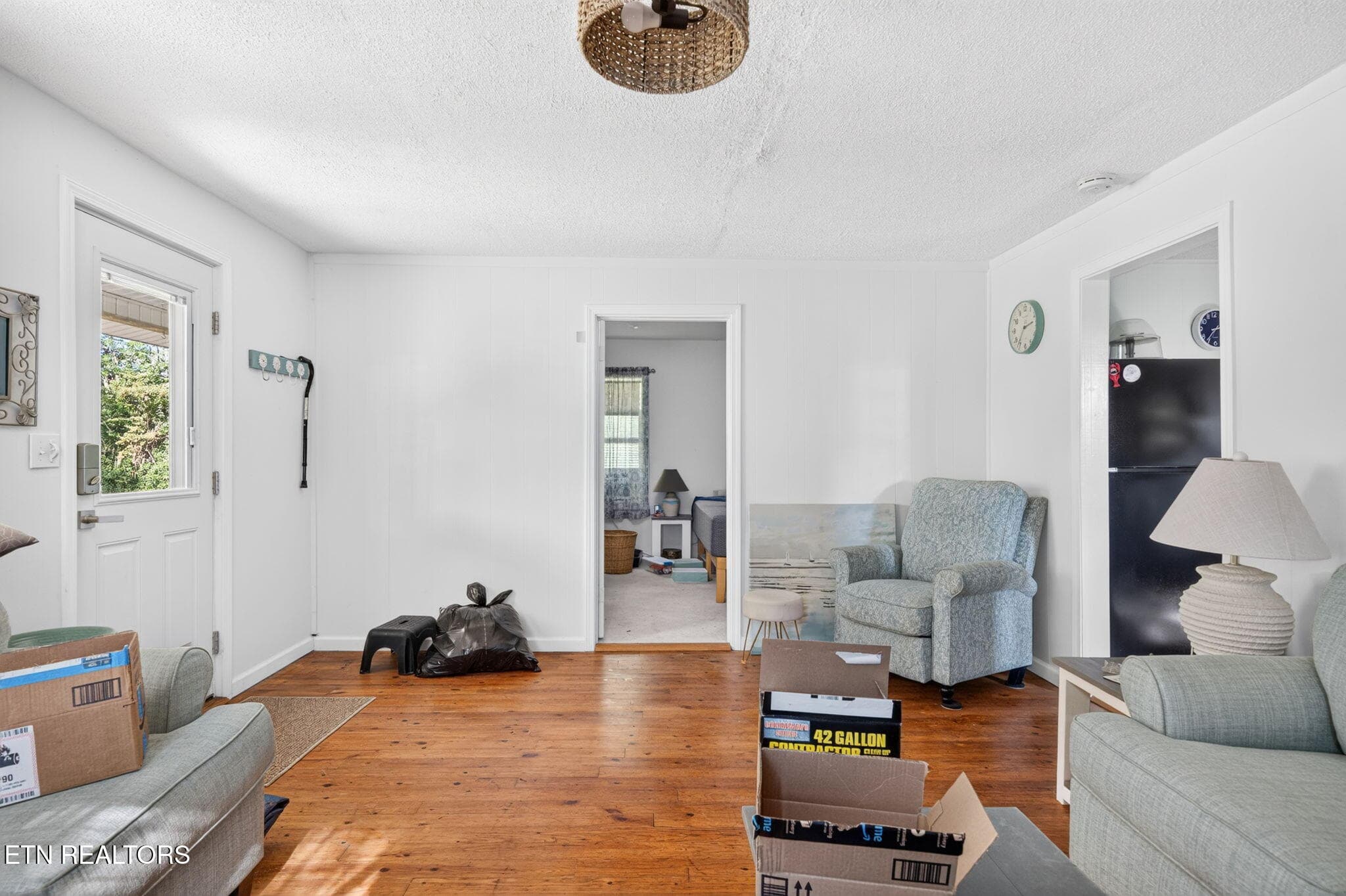 Living Room - 742 Highway 68, Crossville, TN 38555, Crossville