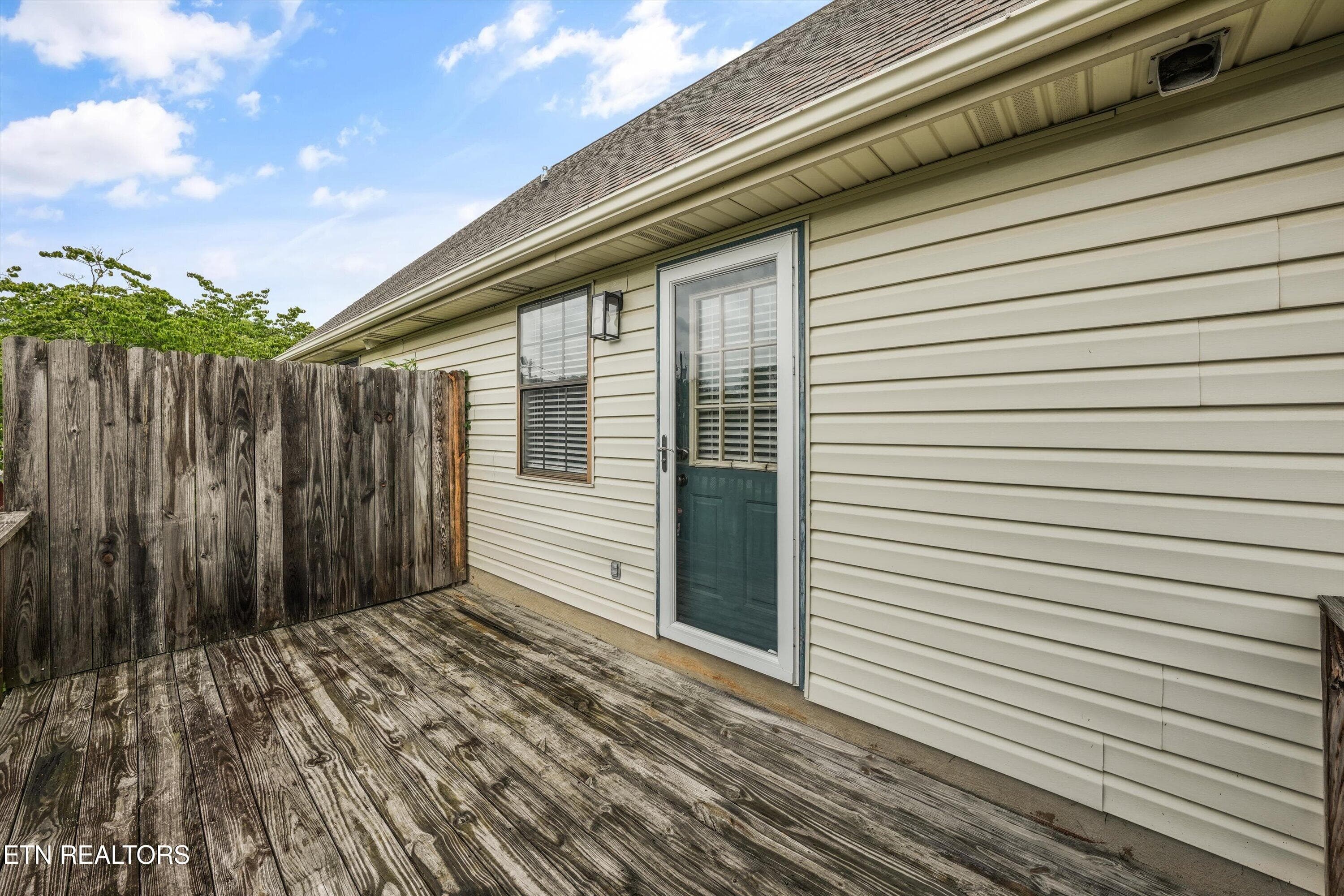Private Outdoor Patio - 9005 Fountain Brook Lane, Knoxville, TN 37923, Knoxville