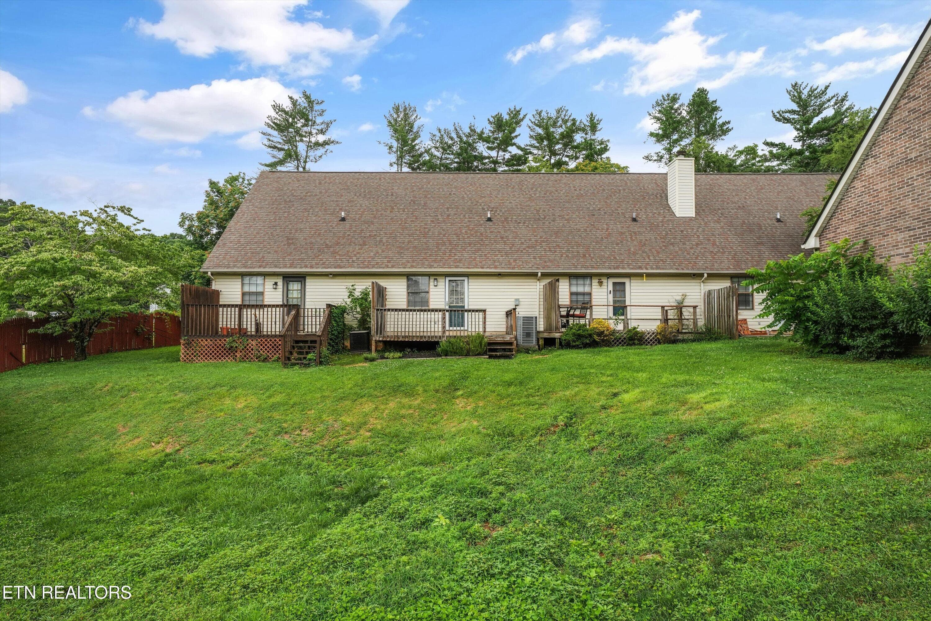 Move-In Ready Townhouse - 9005 Fountain Brook Lane, Knoxville, TN 37923, Knoxville