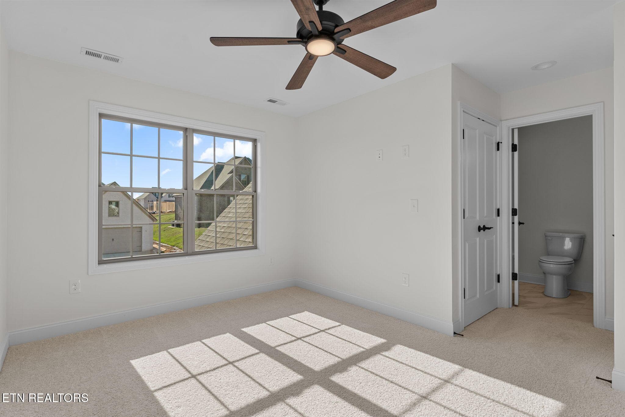BR 2 - 332 Rugby Manor Ln, Knoxville, TN 37923, Knoxville