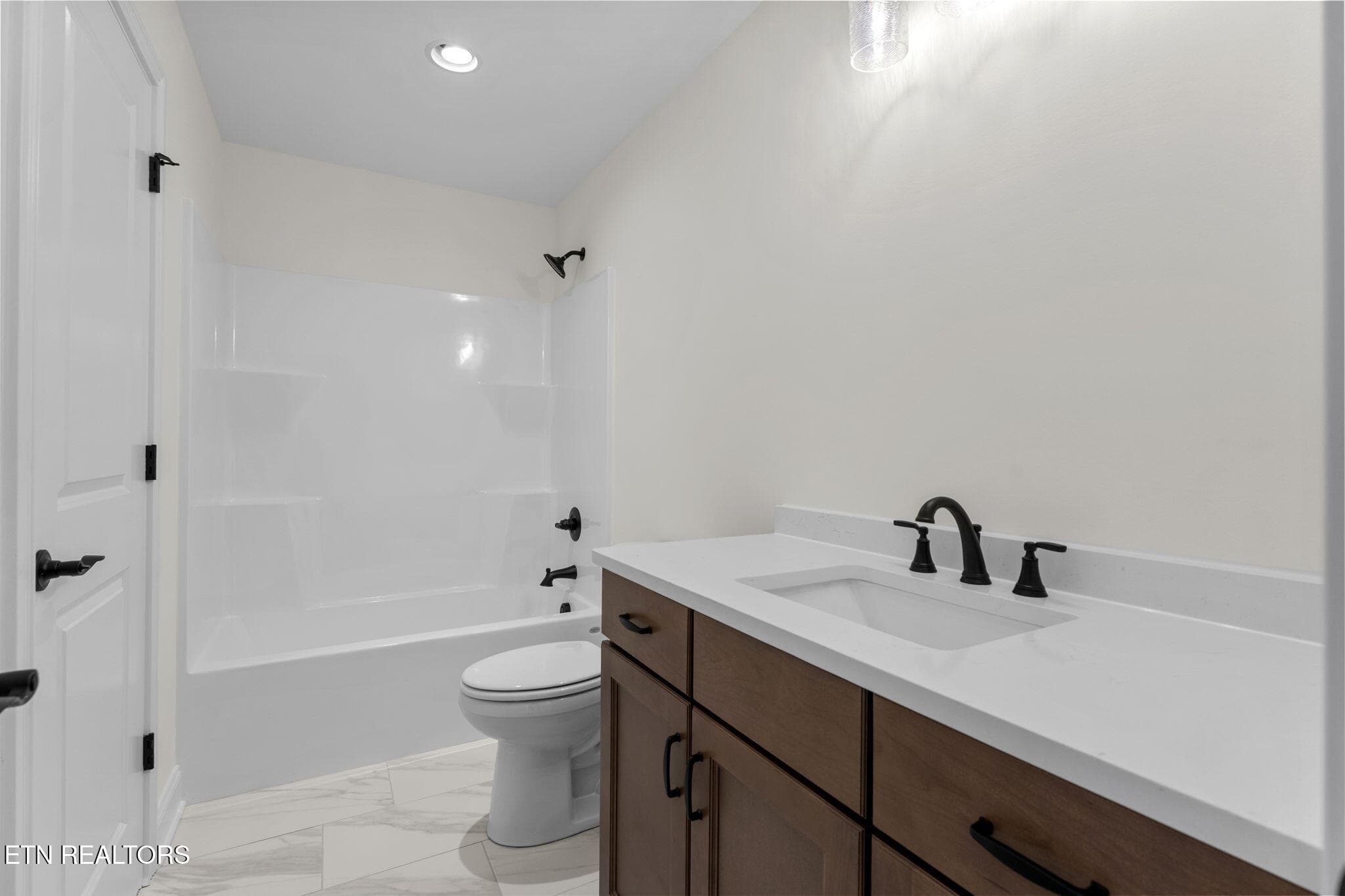 BA 2 - 332 Rugby Manor Ln, Knoxville, TN 37923, Knoxville