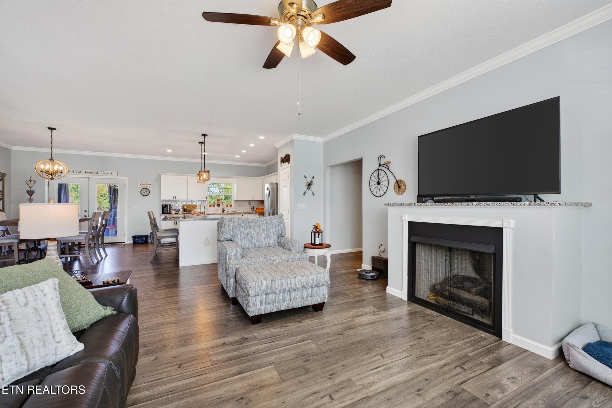 LIVING ROOM - 40 Highland Ridge Drive, Crossville, TN 38555, Crossville