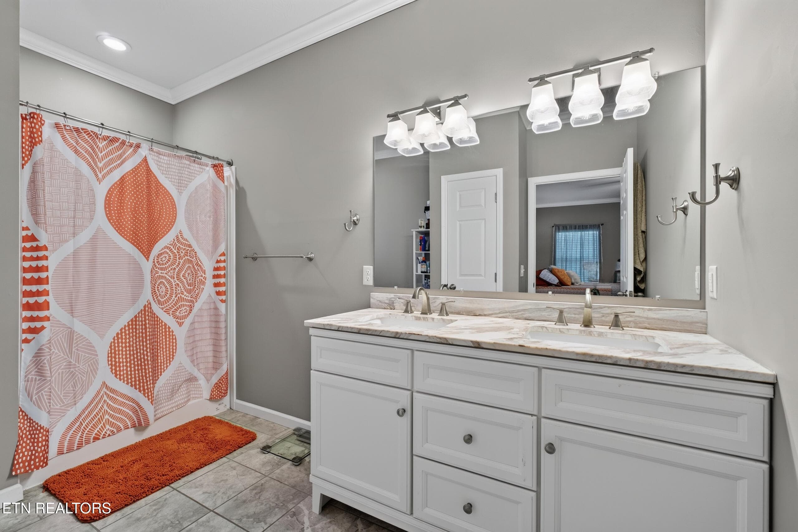 DUAL SINKS - 40 Highland Ridge Drive, Crossville, TN 38555, Crossville