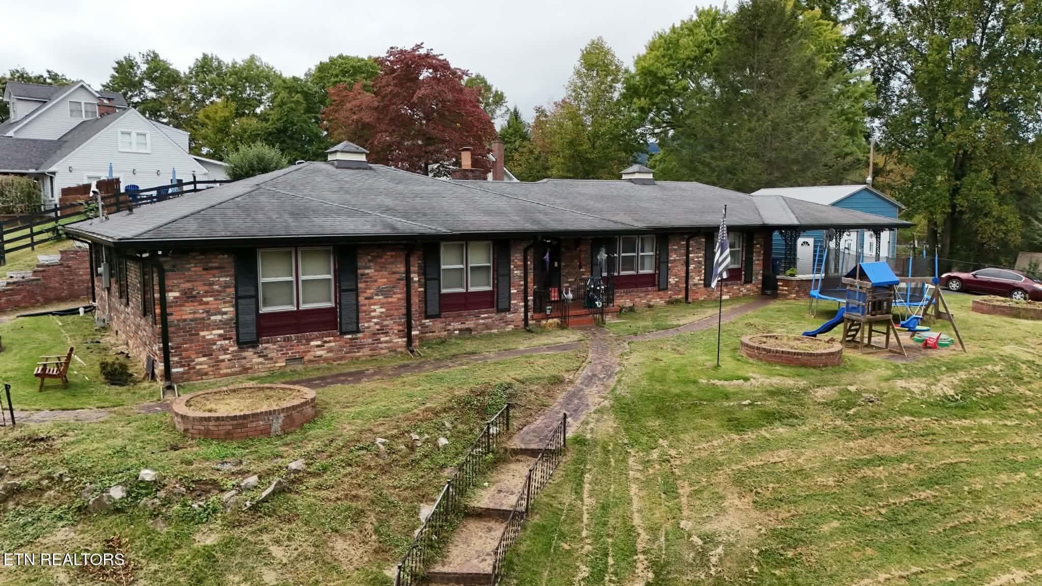 20984 - 103 Sherwood Rd, Middlesboro, KY 40965