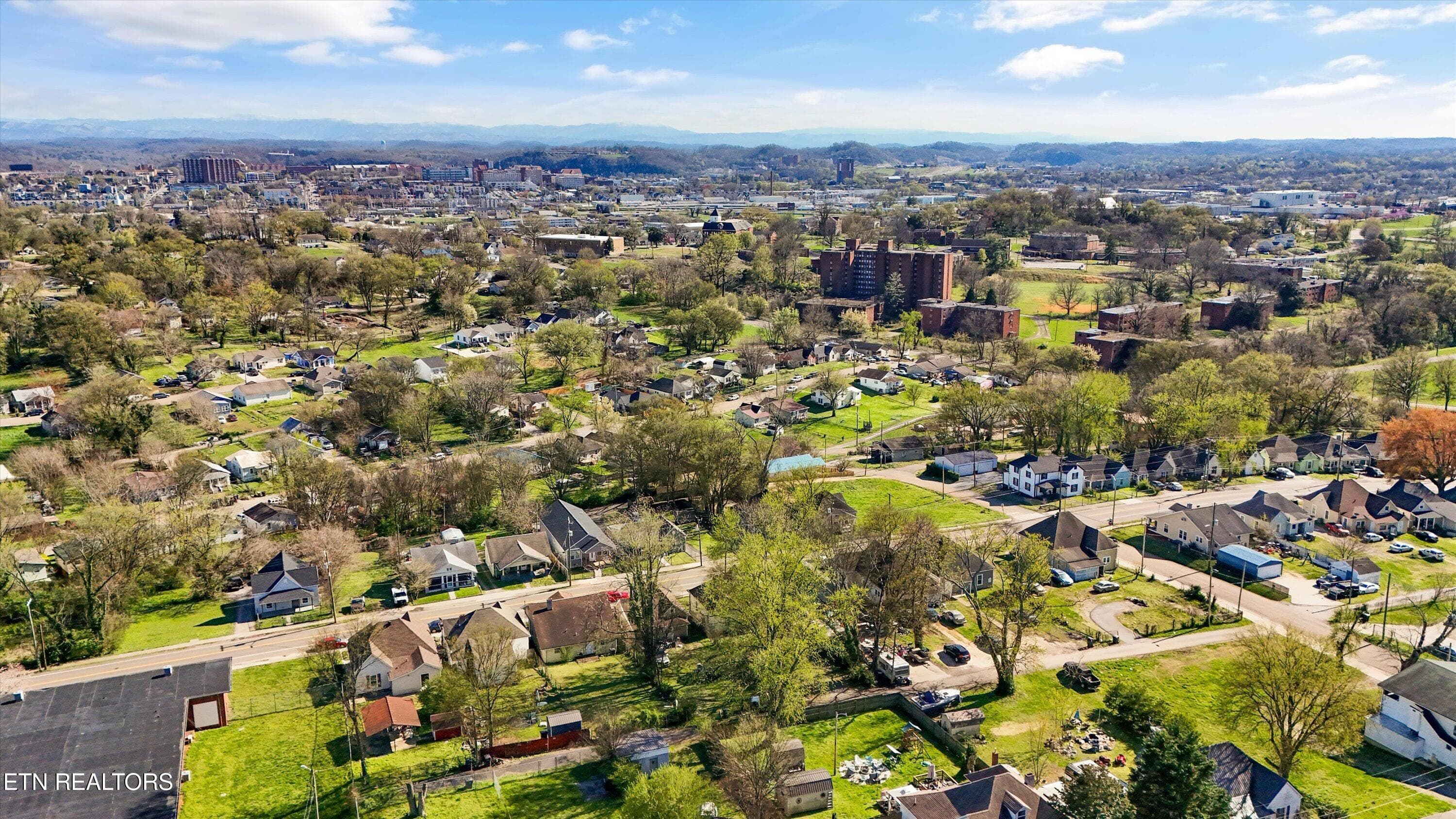 33-1332 Beaumont Ave 33 - 1332 Beaumont Ave, Knoxville, TN 37921, Knoxville