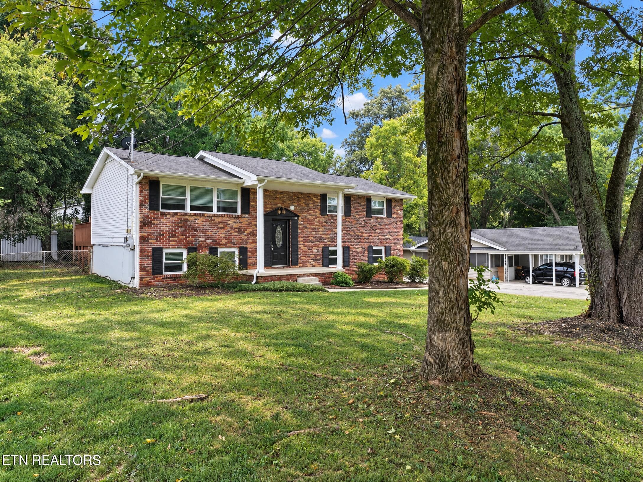 O - 11100 Hughlan Drive, Knoxville, TN 37934, Knoxville