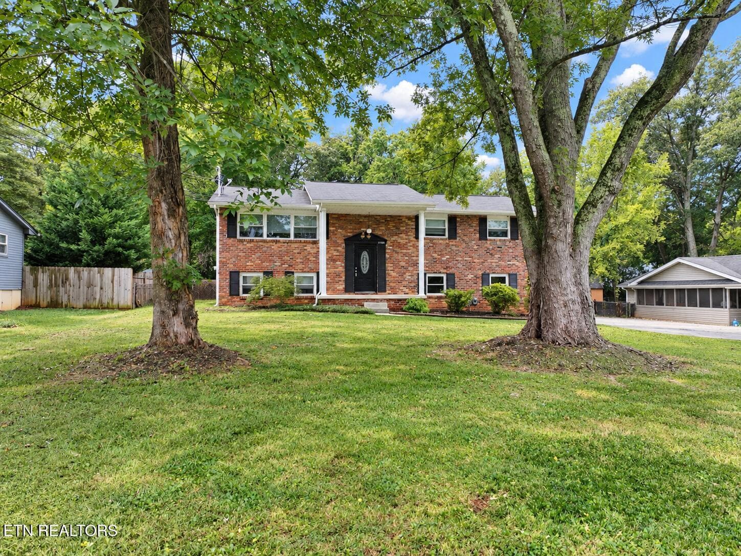 O - 11100 Hughlan Drive, Knoxville, TN 37934, Knoxville