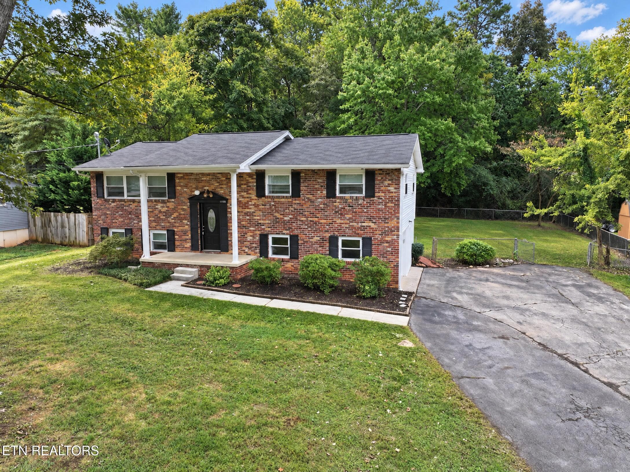 O - 11100 Hughlan Drive, Knoxville, TN 37934, Knoxville