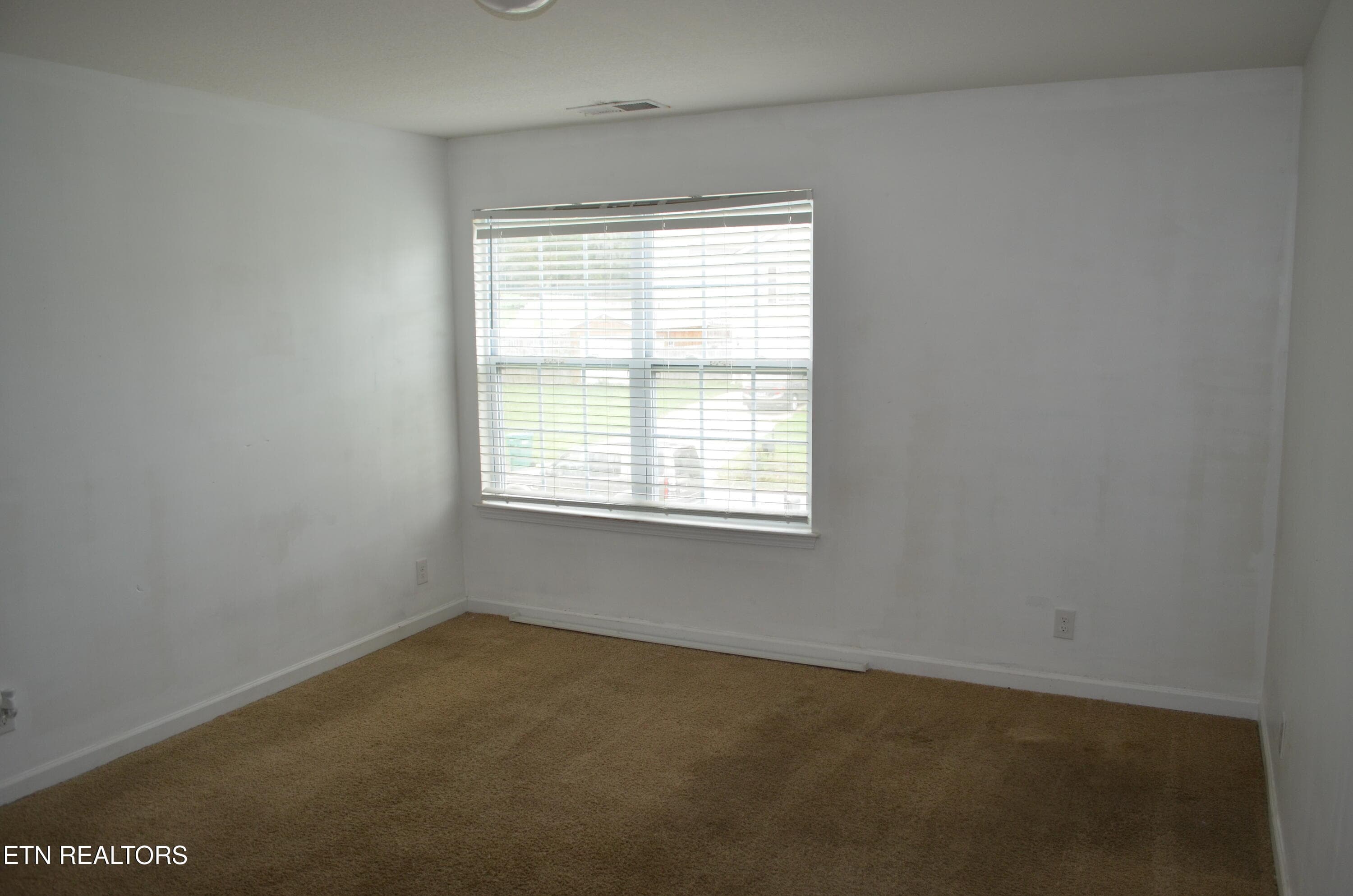 319 Chrylser Lane #2 015 - 319 Chrysler Lane, Powell, TN 37849