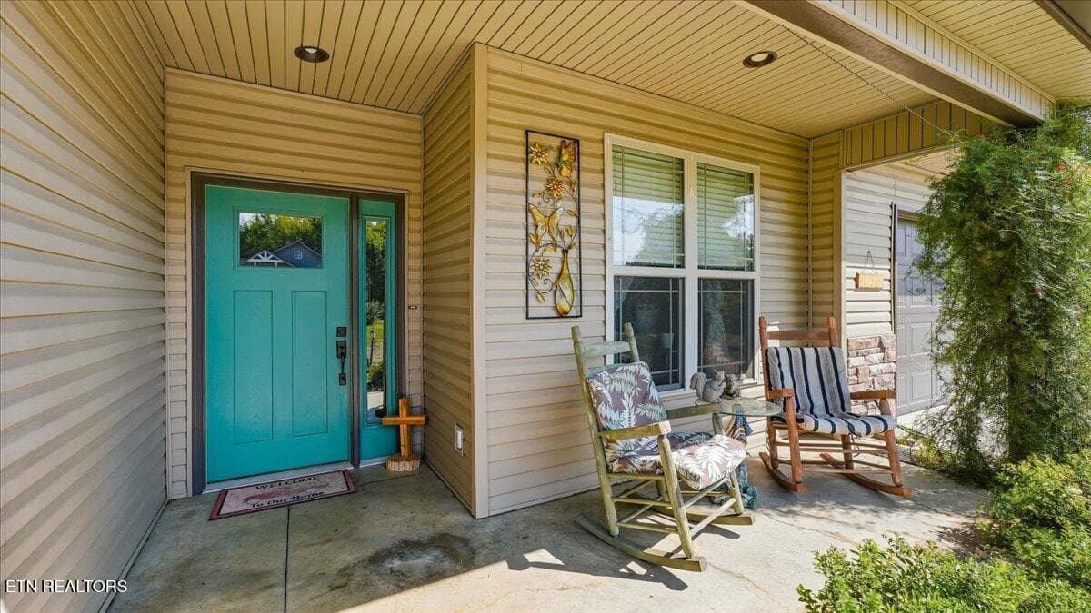 03-Exterior - 5904 Whisper Ridge Lane, Corryton, TN 37721, Corryton