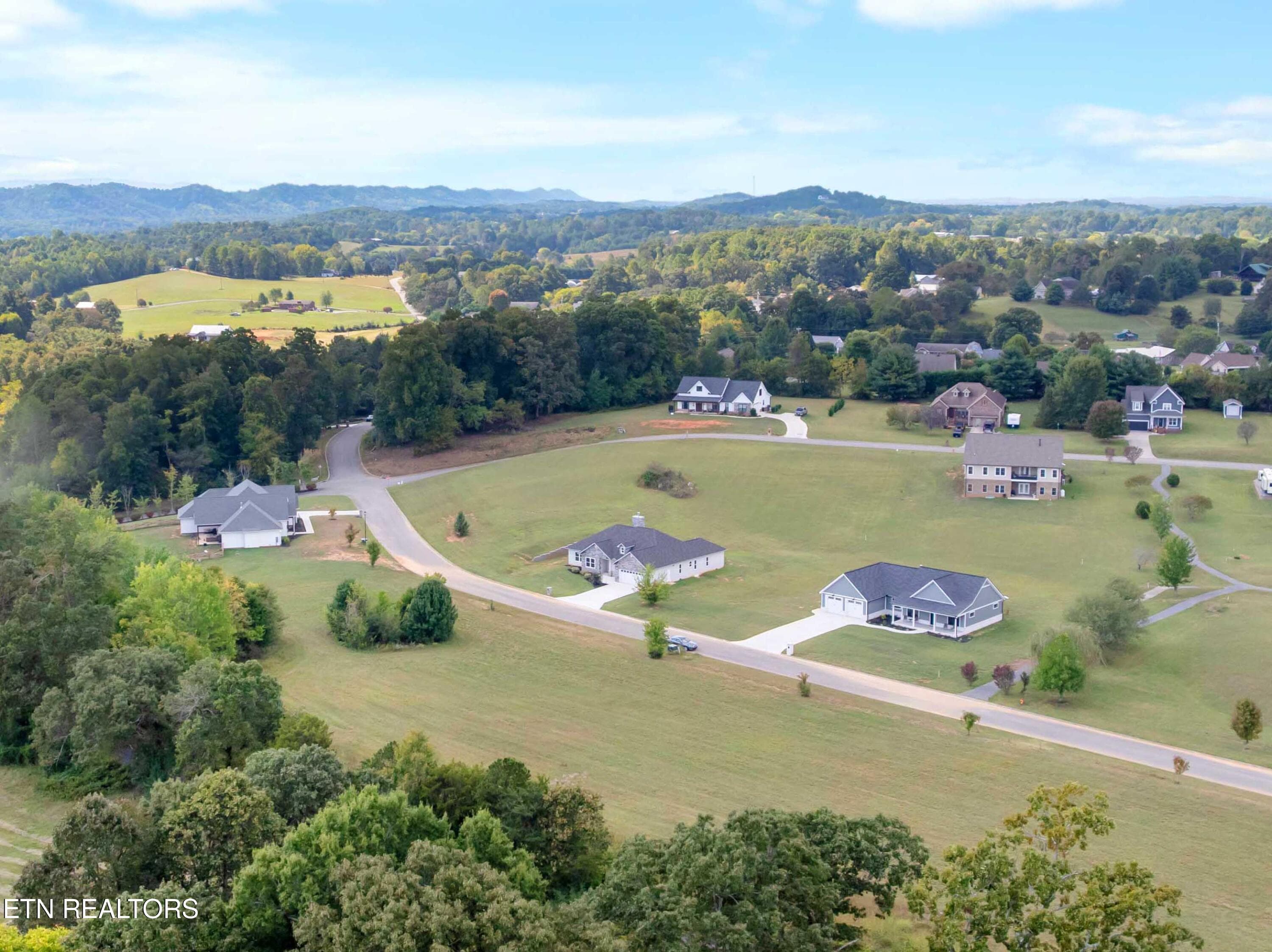 227 Sugar Maple - 227 Sugar Maple Court, Madisonville, TN 37354