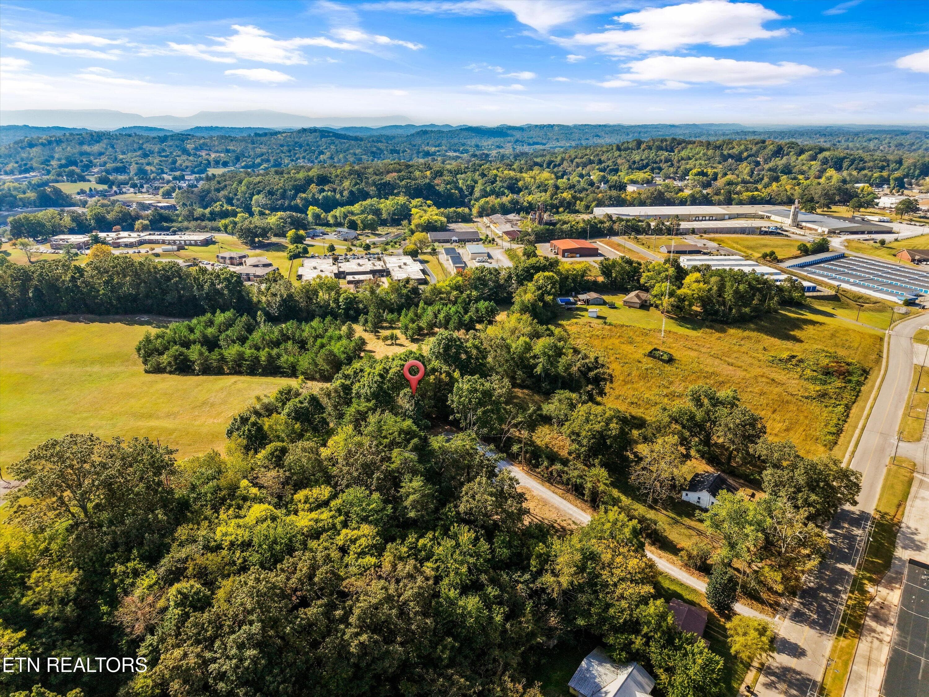 42-707 Old Riceville Rd 42 - 707 Old Riceville Rd, Athens, TN 37303, Athens
