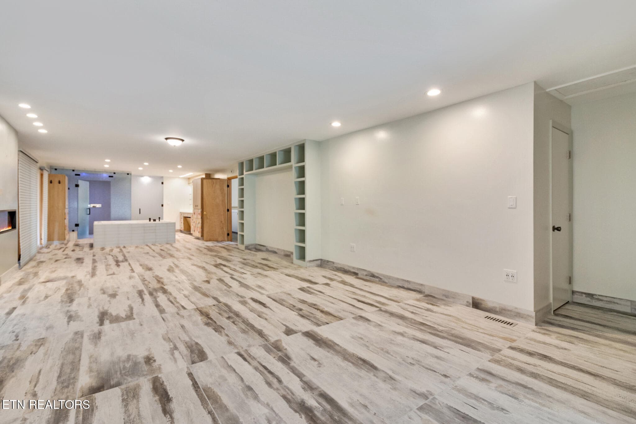 if1a6162-if1a6166_optional - 10105 Loma Drive, Knoxville, TN 37922, Knoxville